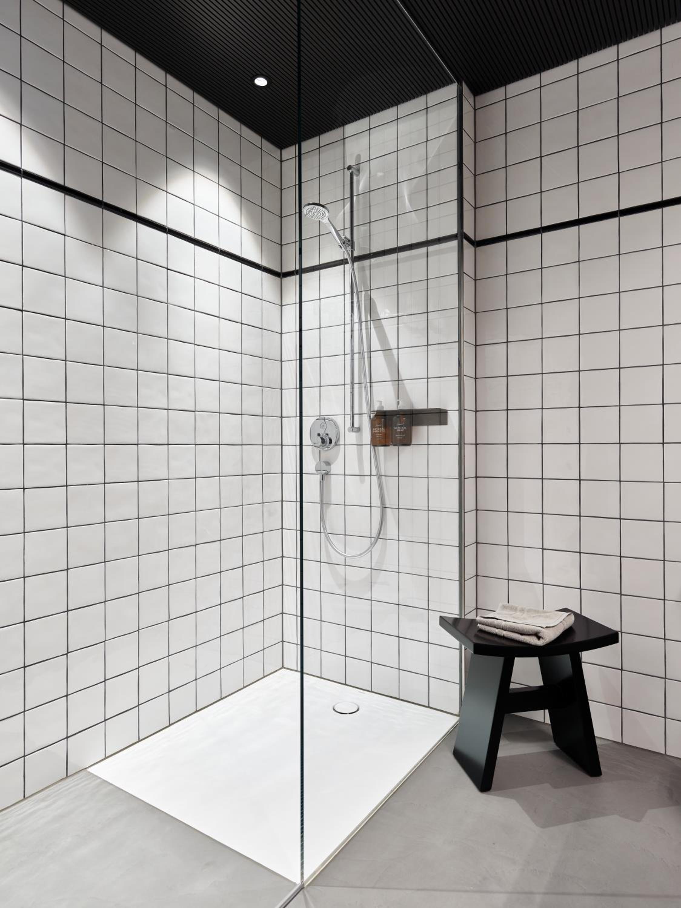 Deluxe Double or Twin Room - Photo 1