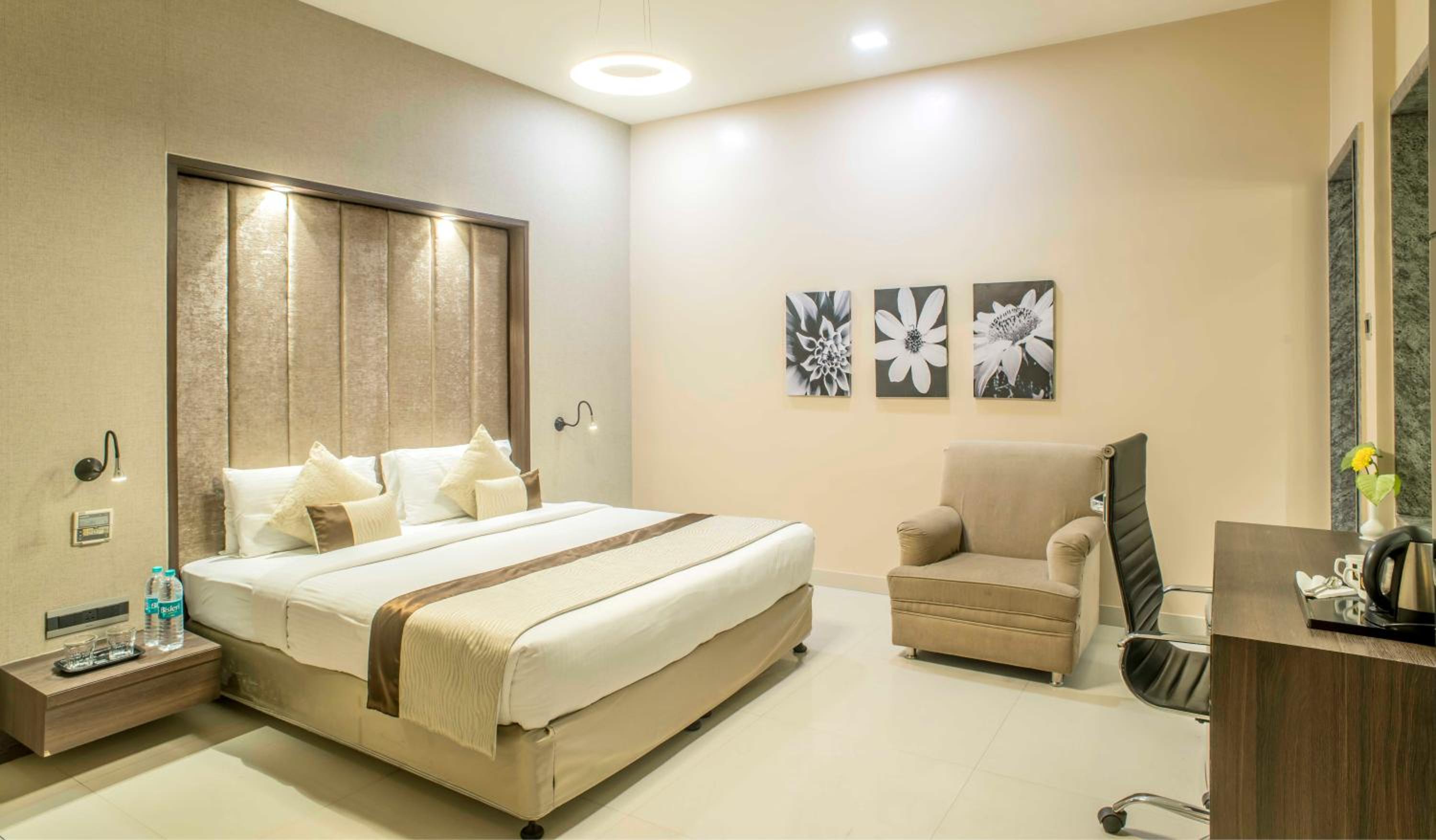 Superior Double Room - Photo 4