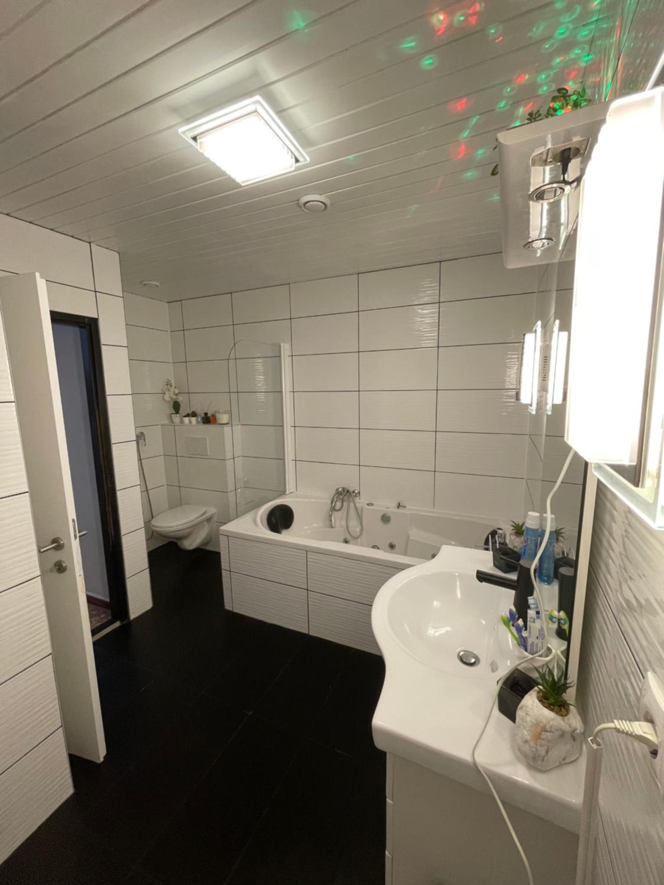 Deluxe Room - Photo 4