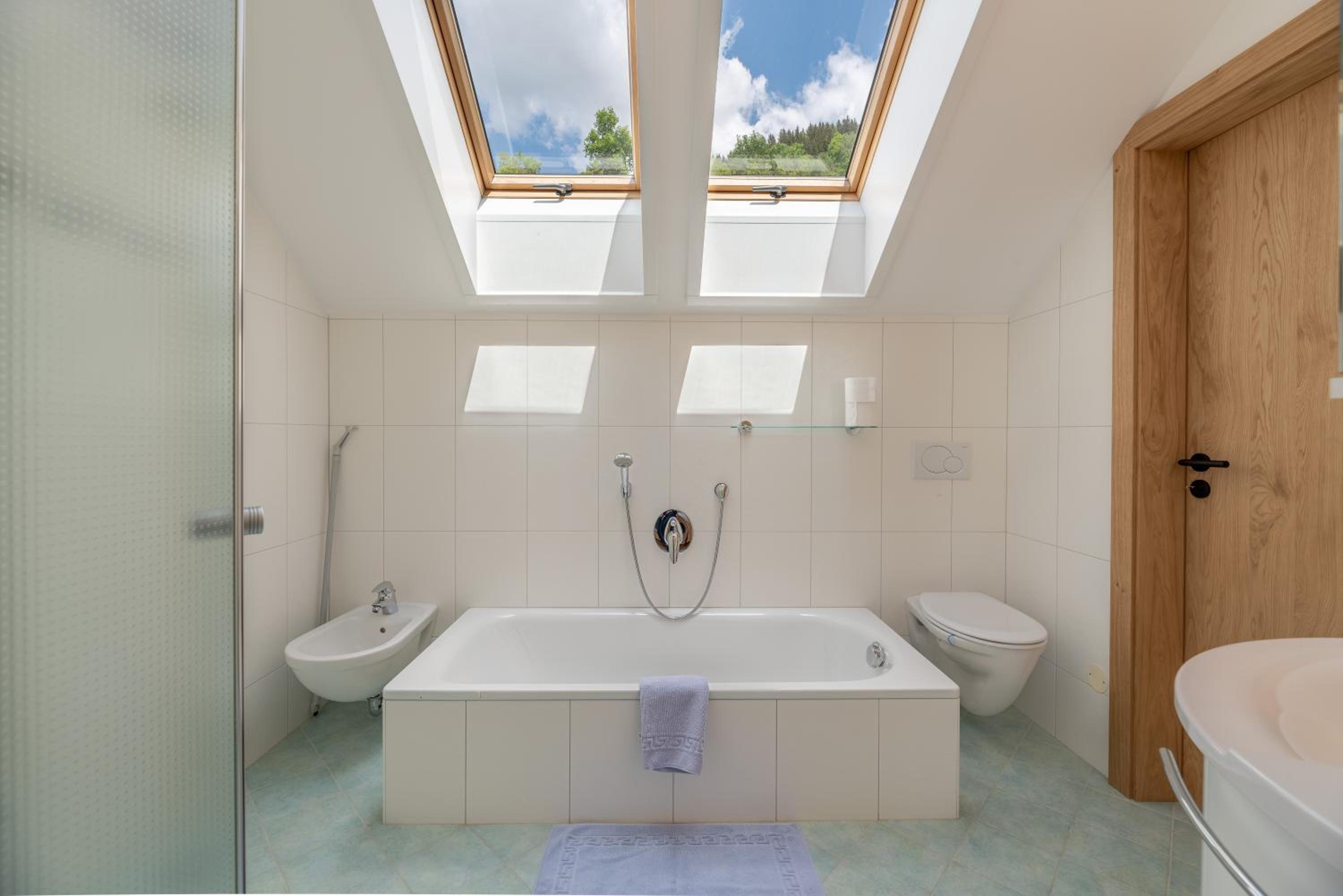 Three-Bedroom Chalet photo 2
