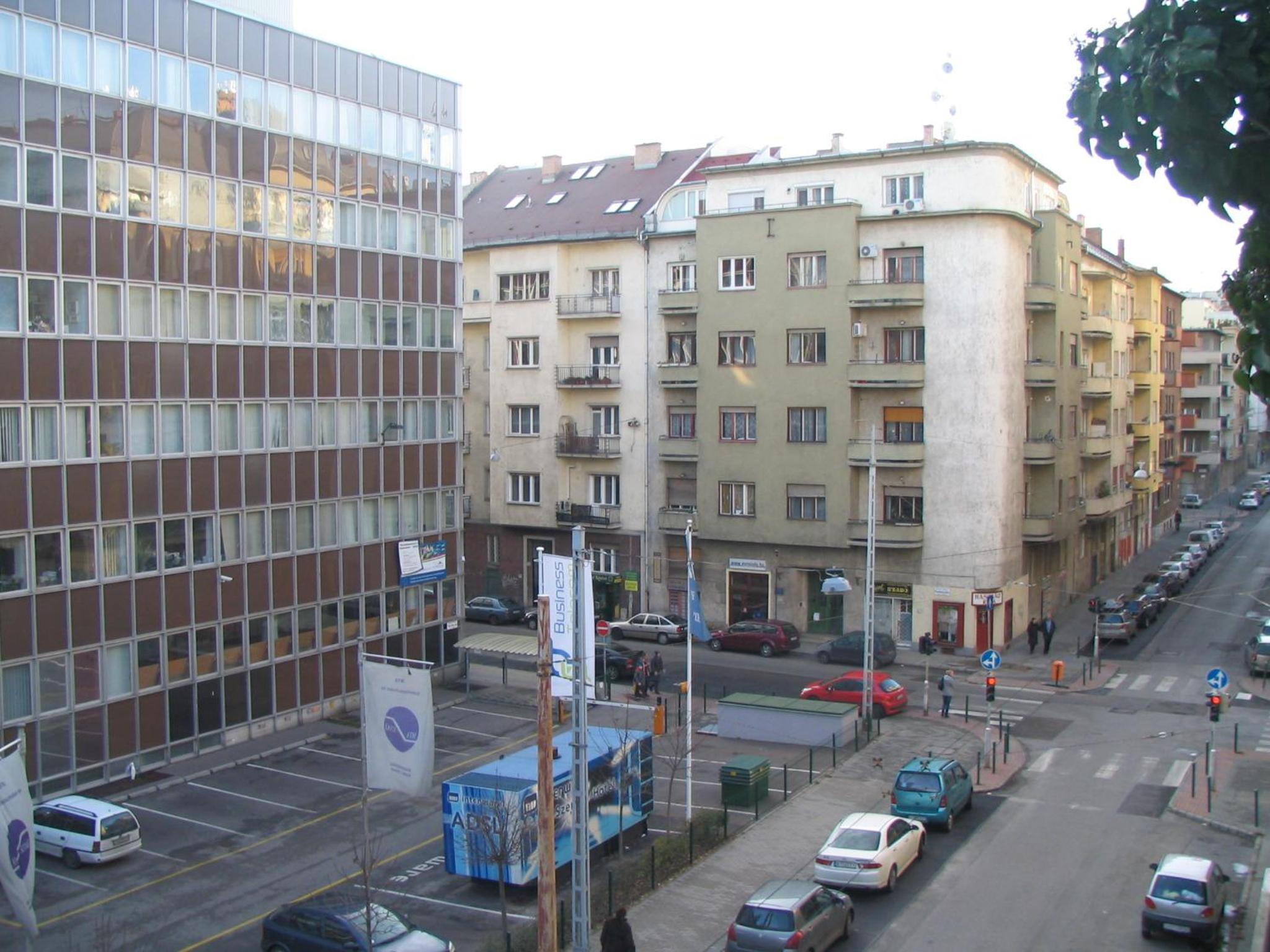 Apartment - Photo 35