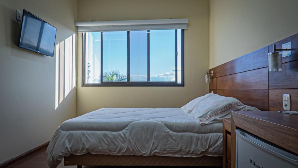 Standard Double or Twin Room photo 1