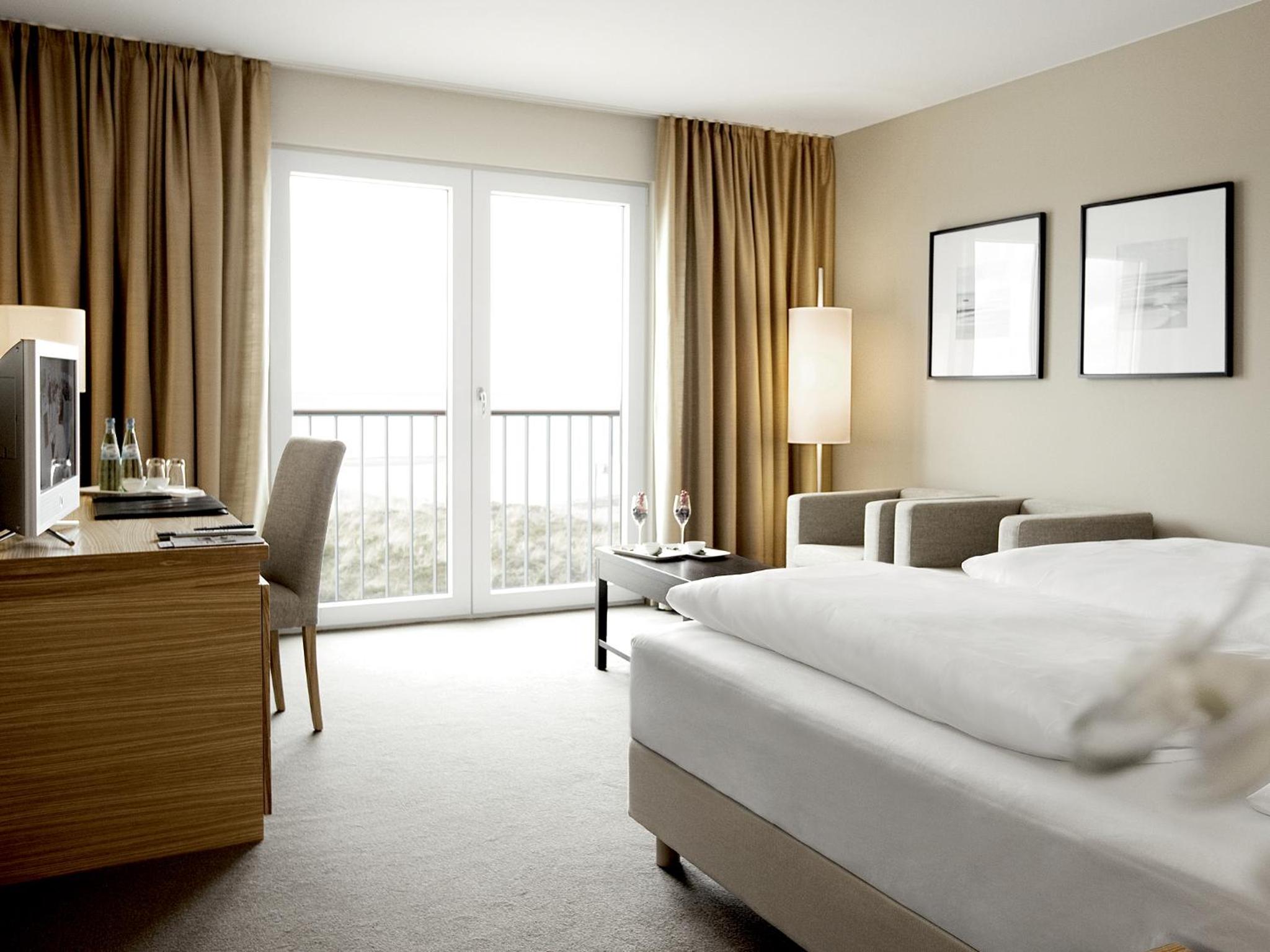 Superior Double Room with Land View