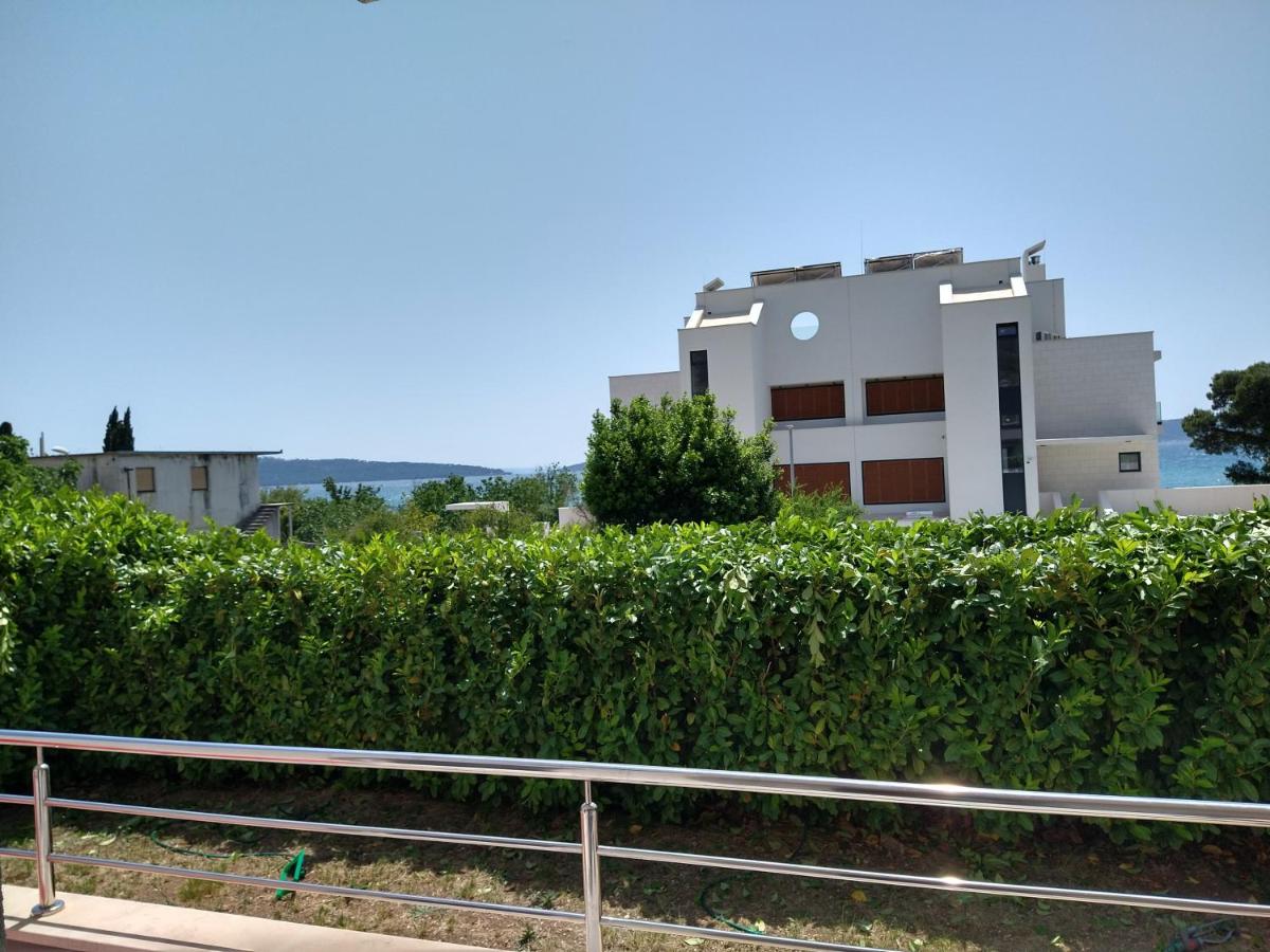Apartment - Ground Floor photo 3