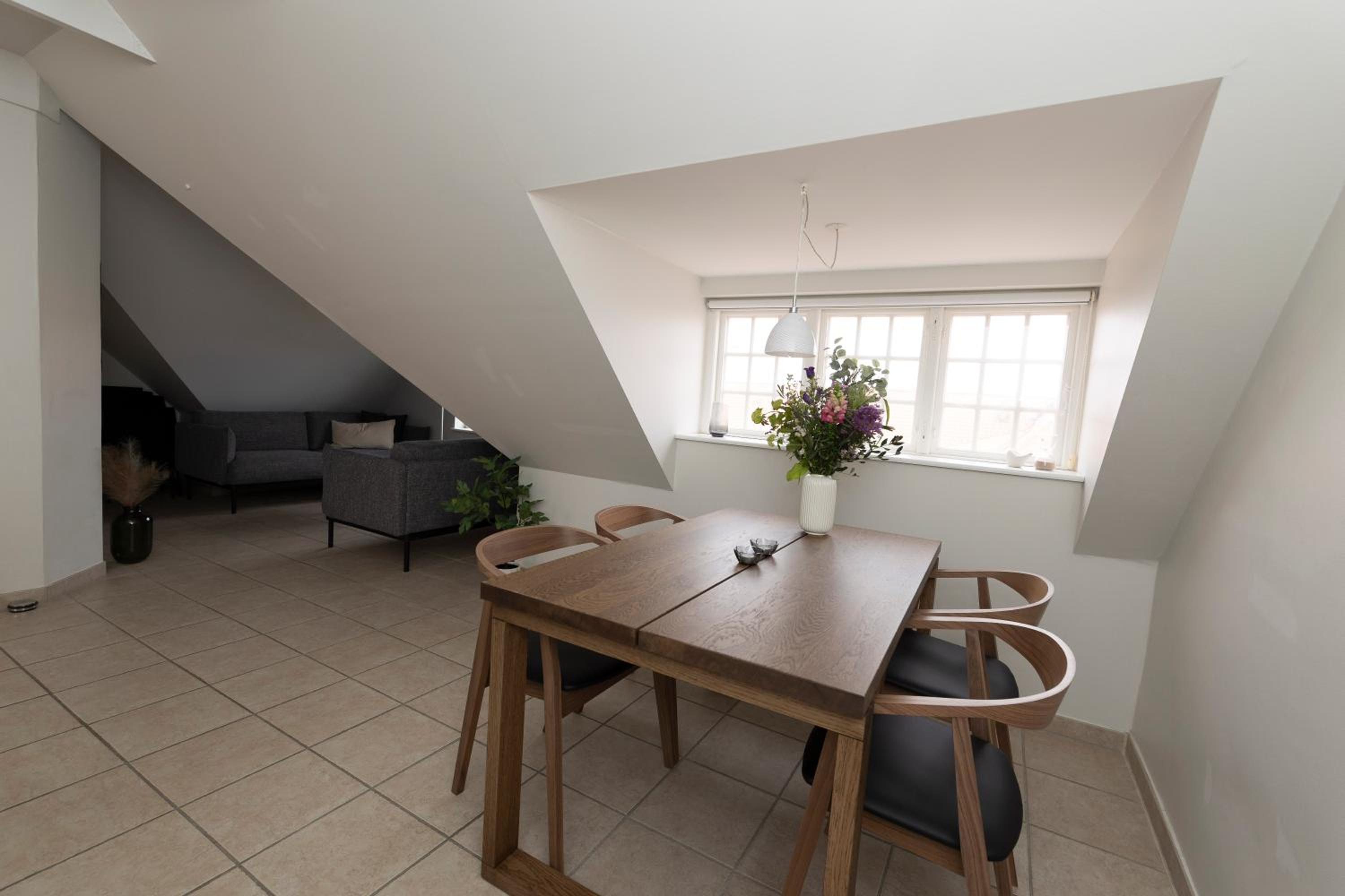 One-Bedroom Duplex Apartment (4 Adults) photo 3