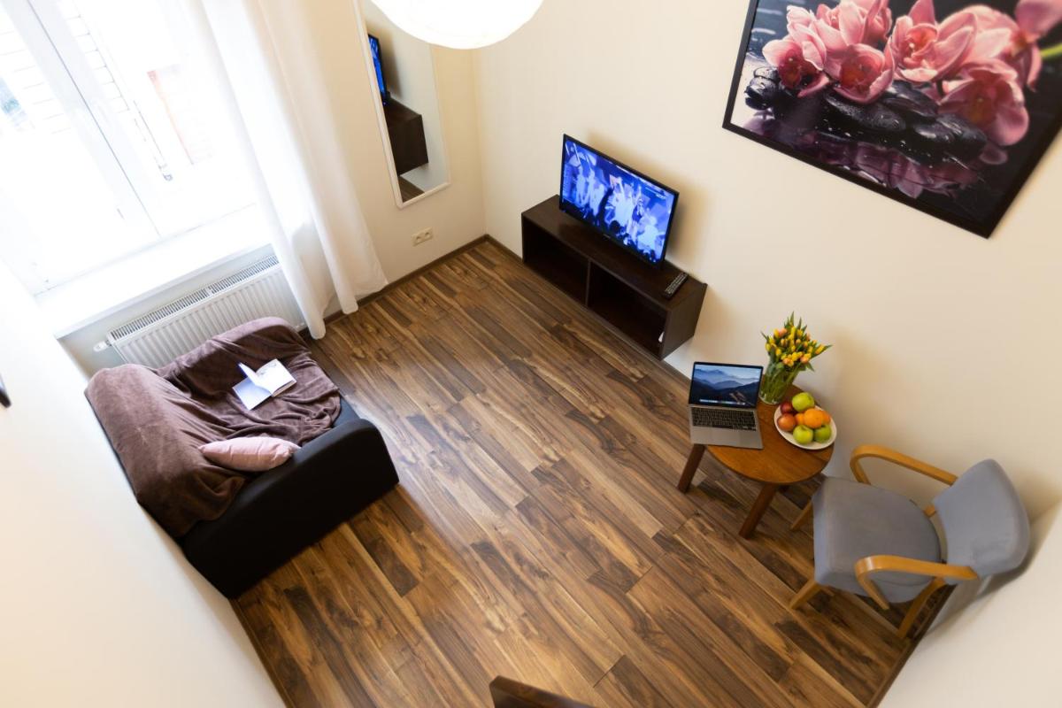 Classic Triple Room photo 3