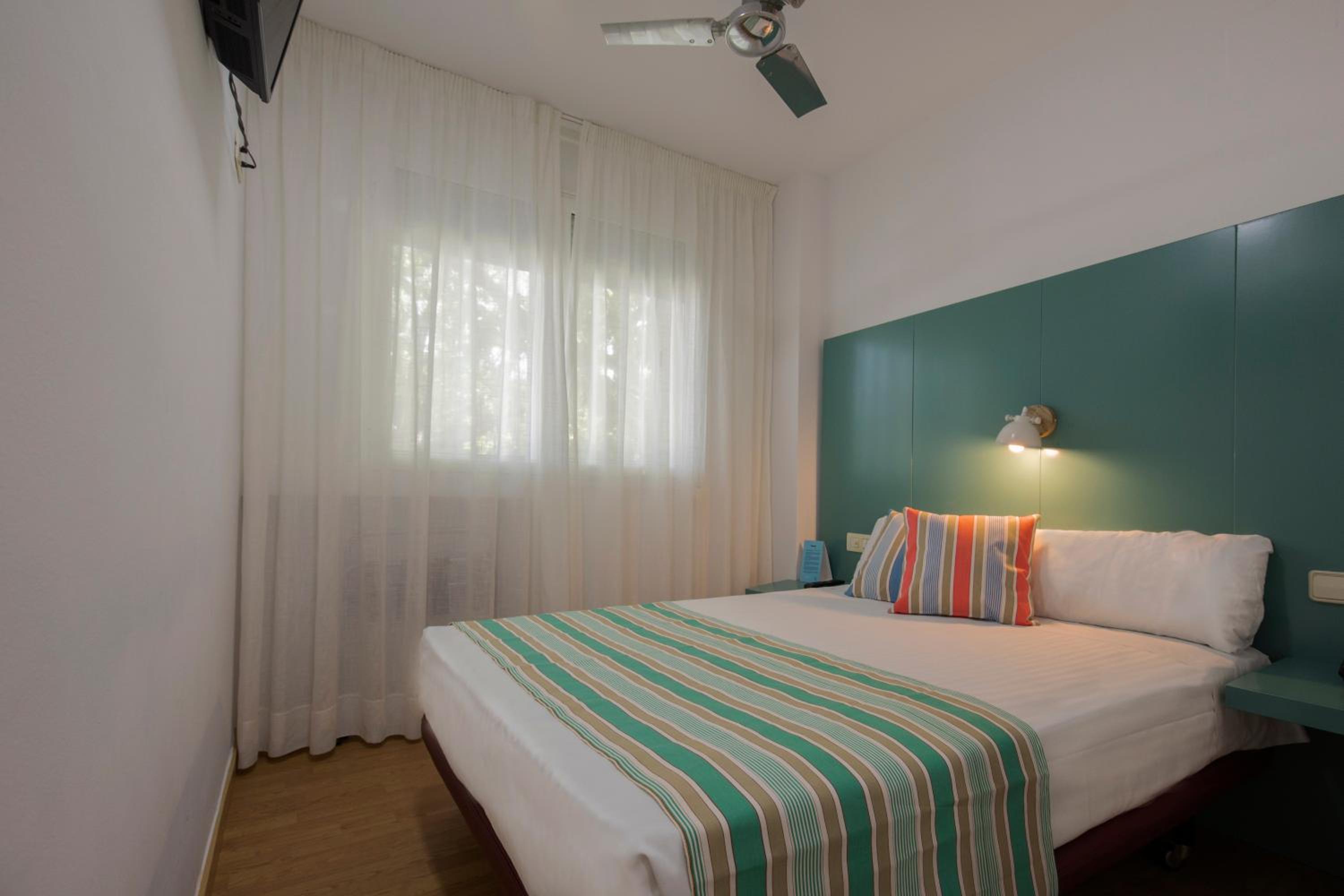 Double or Twin Room photo 2