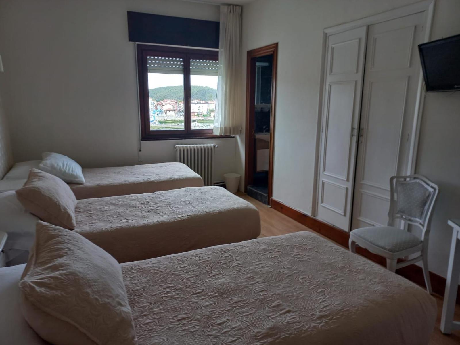 Triple Room photo 2