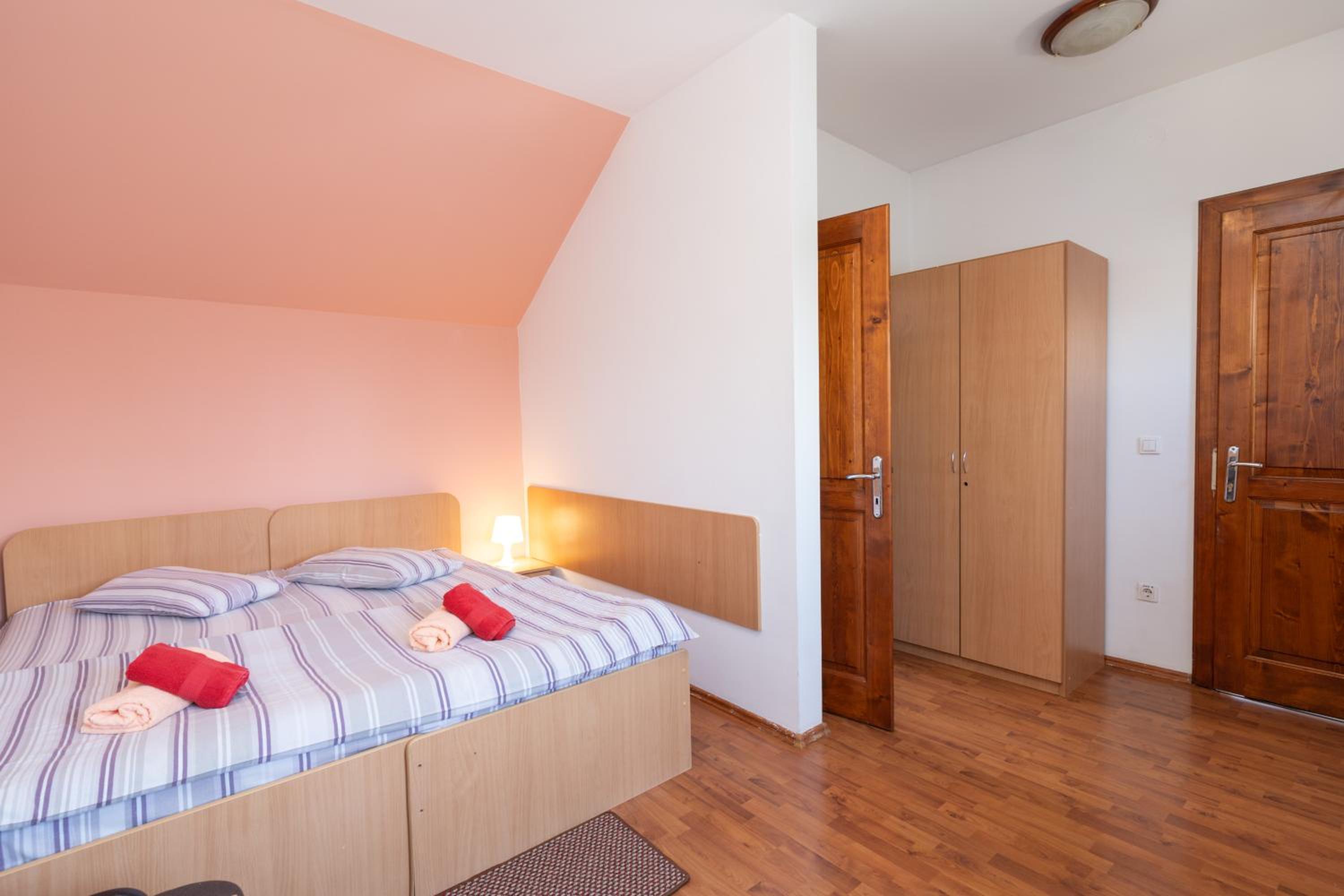 Double or Twin Room - Photo 9