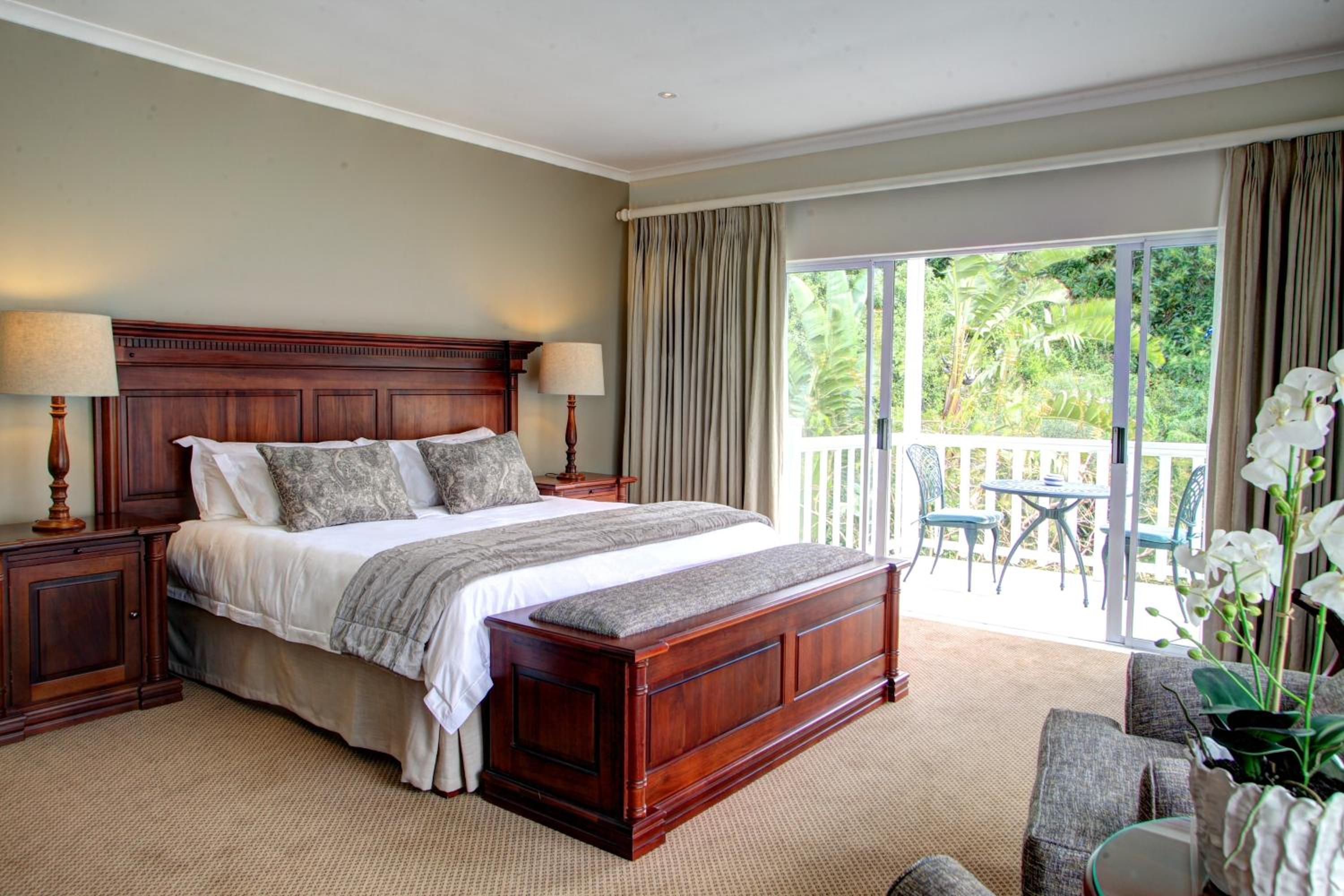 Superior Suite 9 - Photo 5