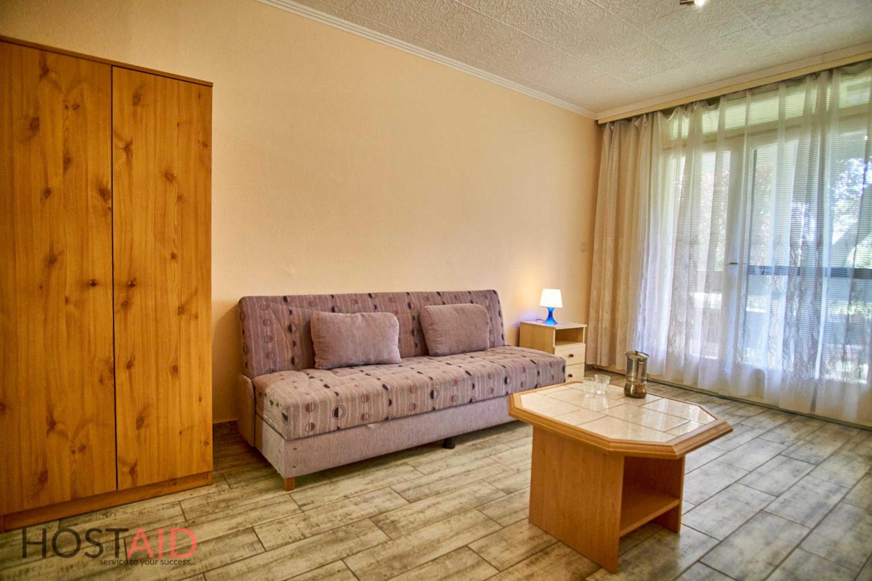 Studio Apartment photo 2