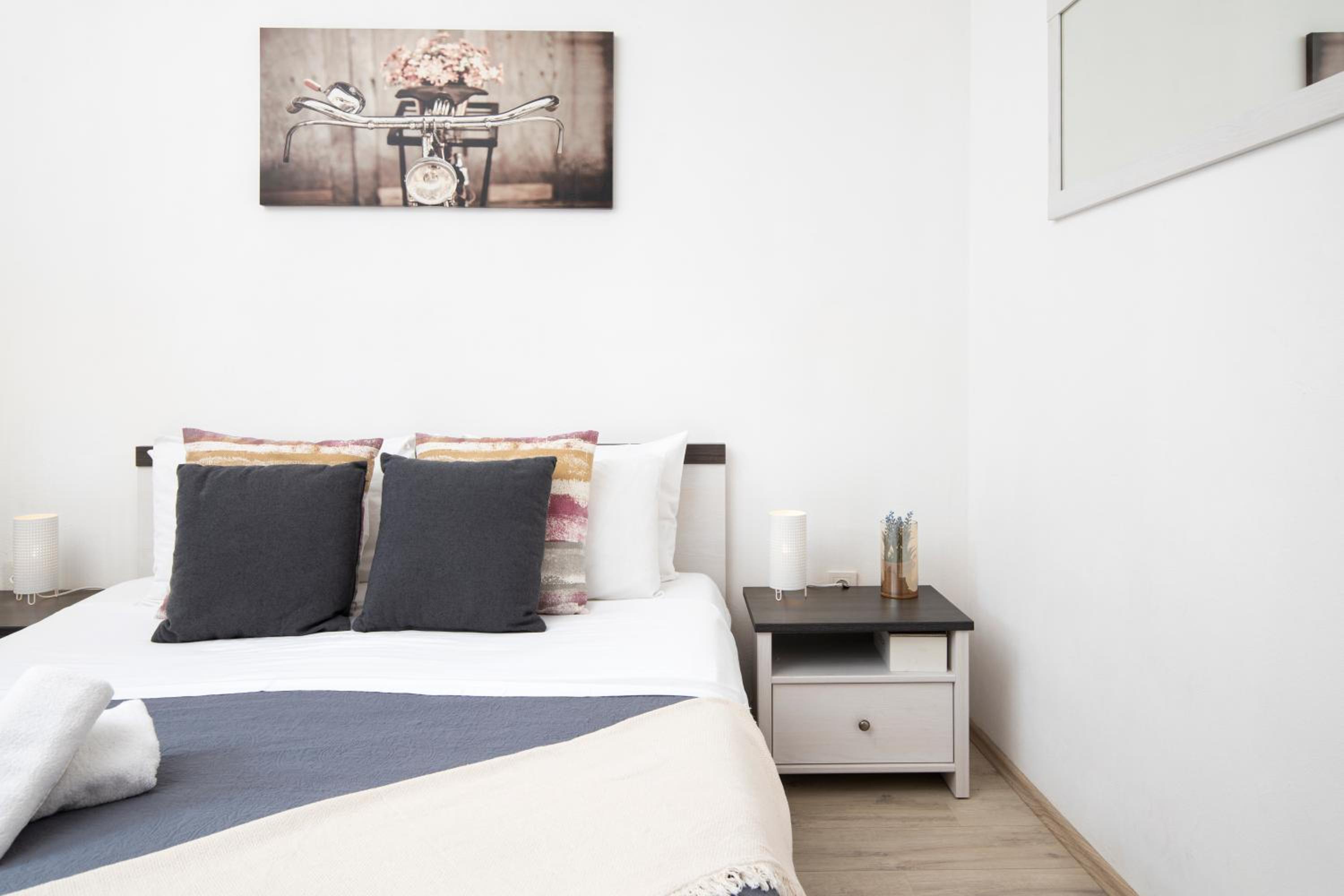 Apartment photo 3