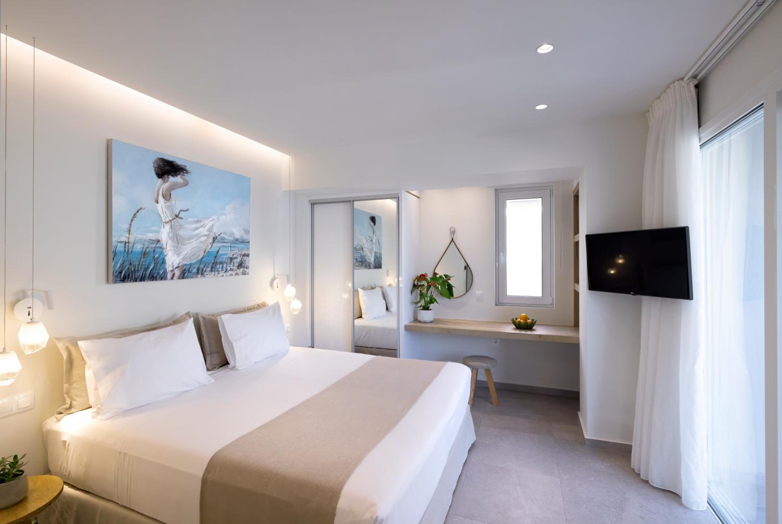 Superior Double or Twin Room photo 1