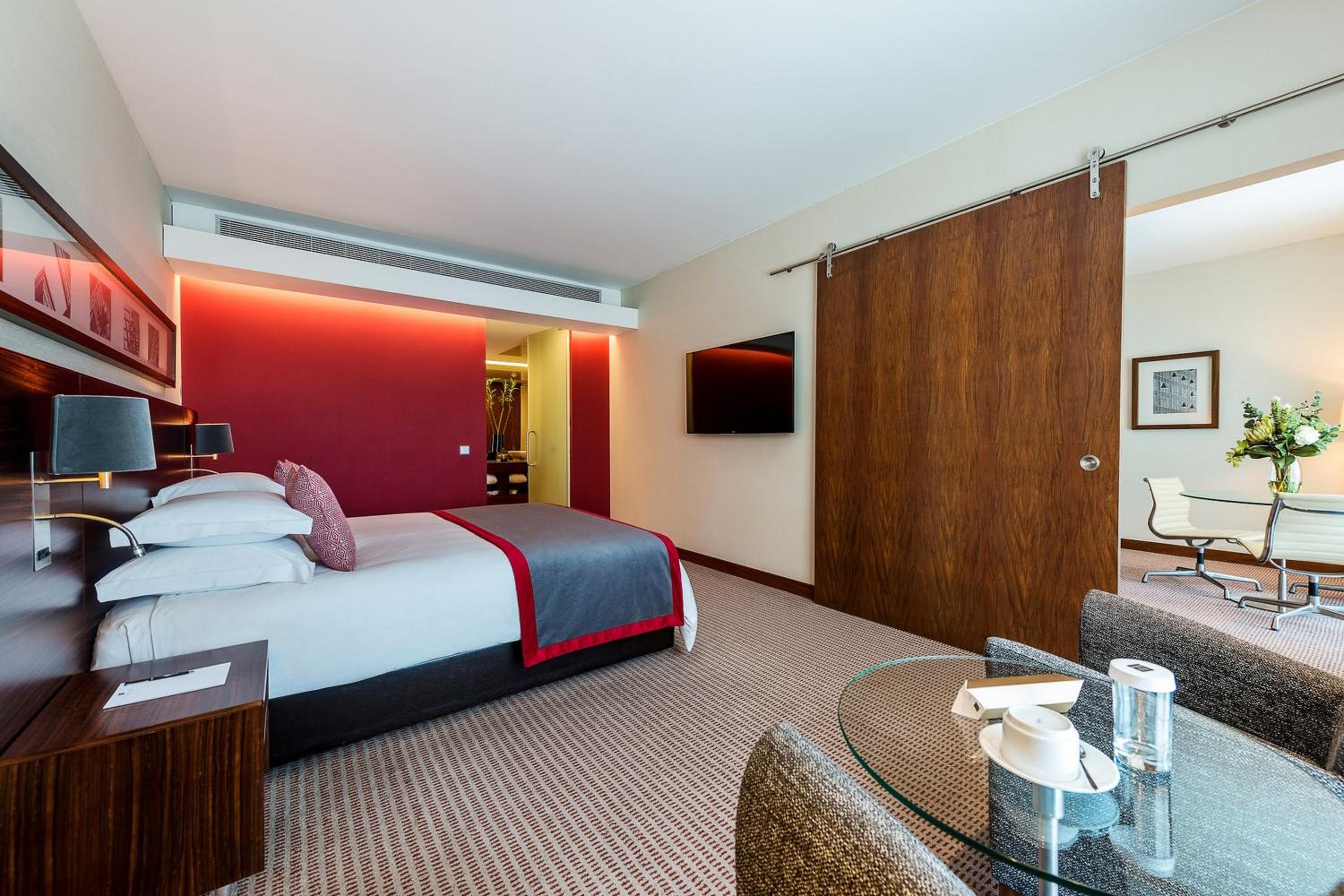 Family Suite (2 Adults + 2 Children up to 12 years old)
