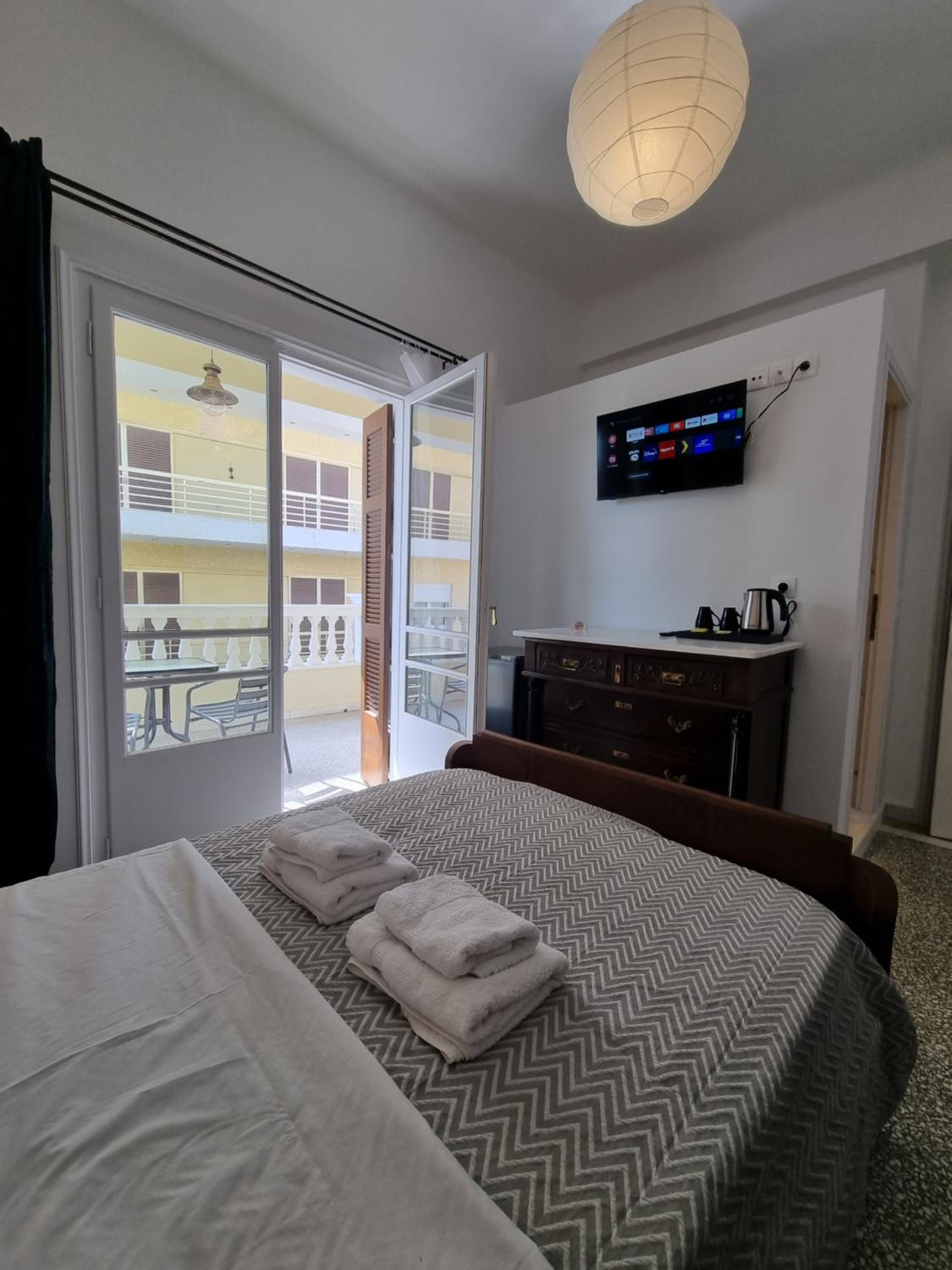 Double Room - Photo 1