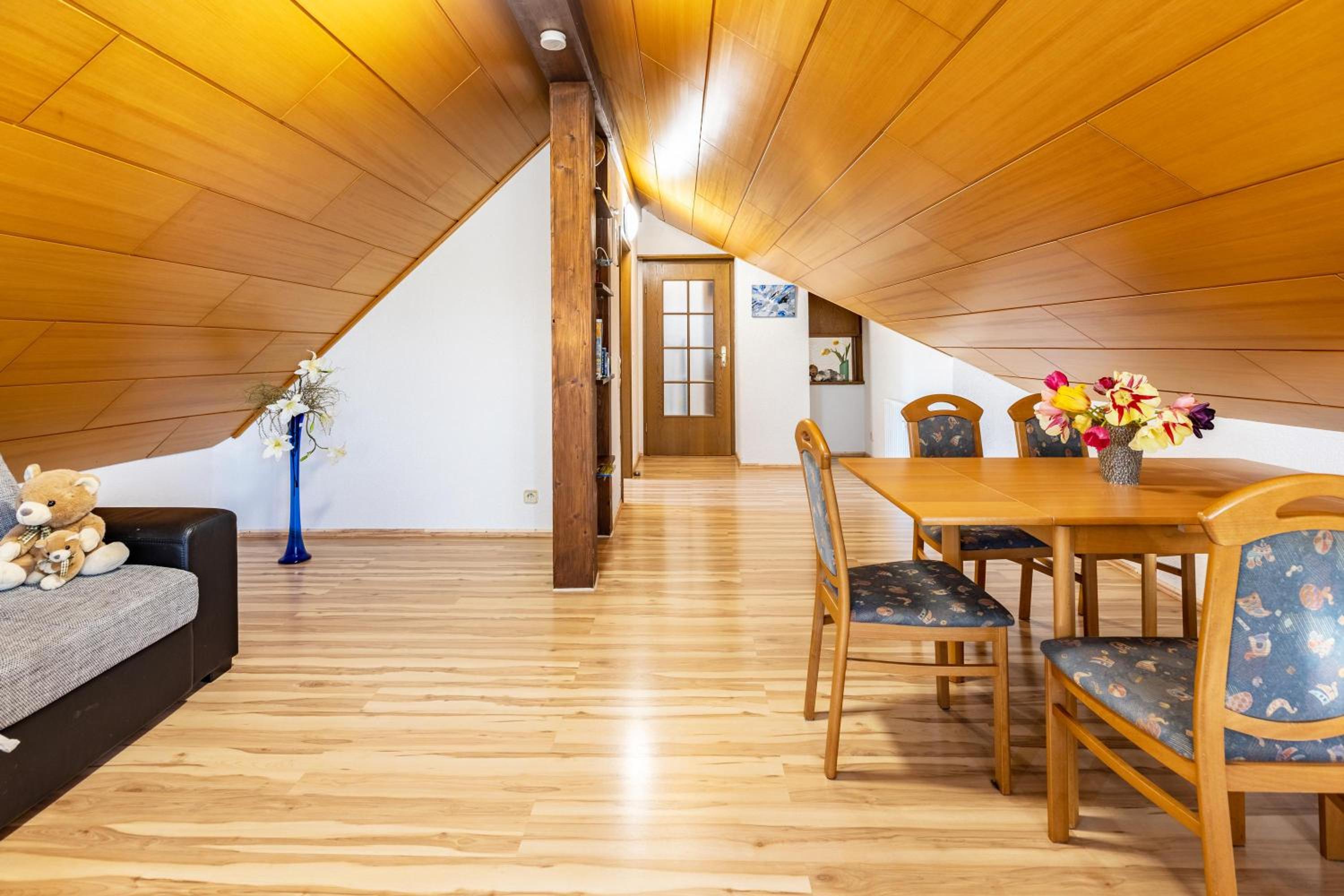 Two-Bedroom Deluxe Apartment with Garden View photo 3