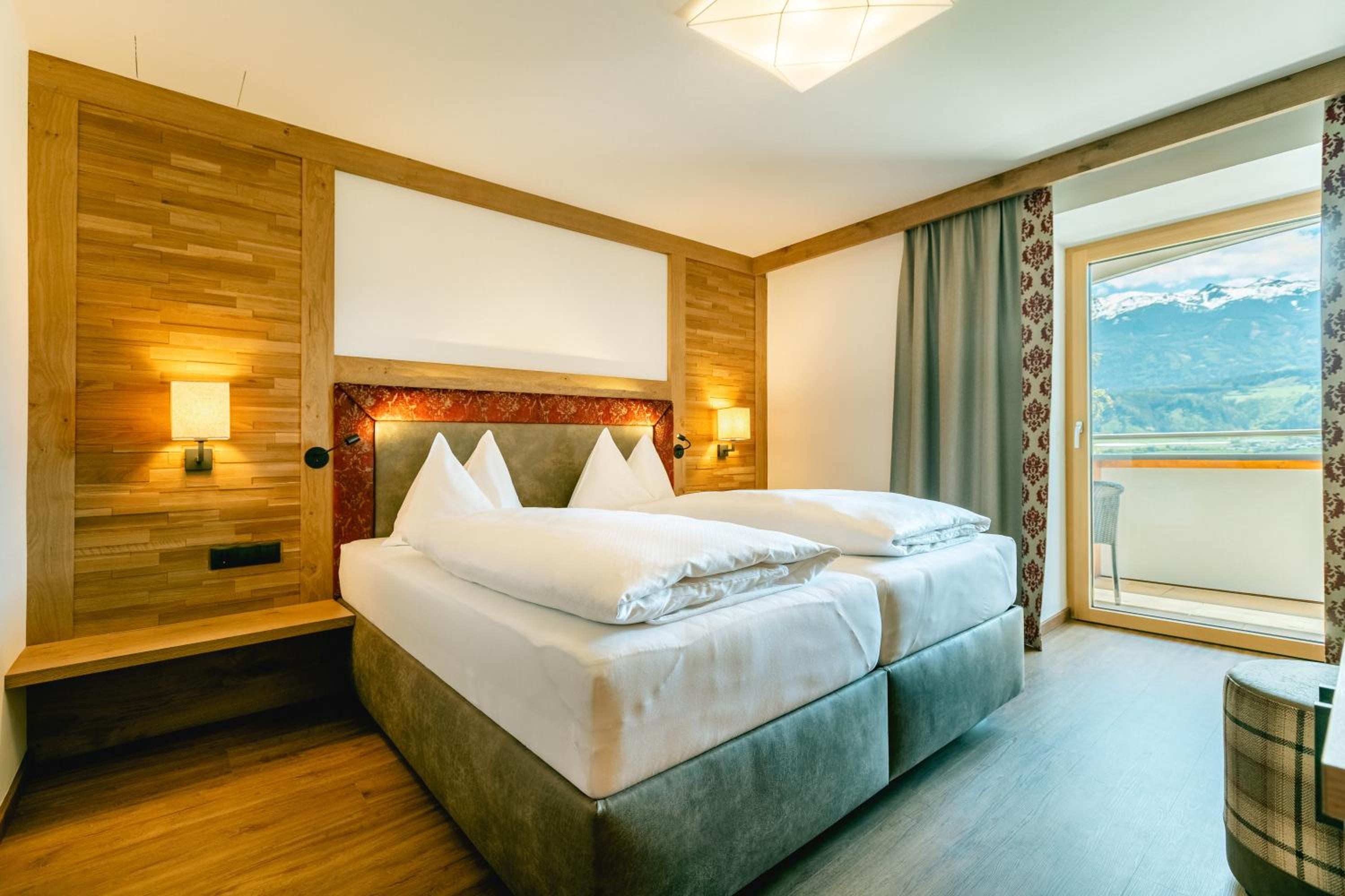 Classic Double Room with Balcony photo 1