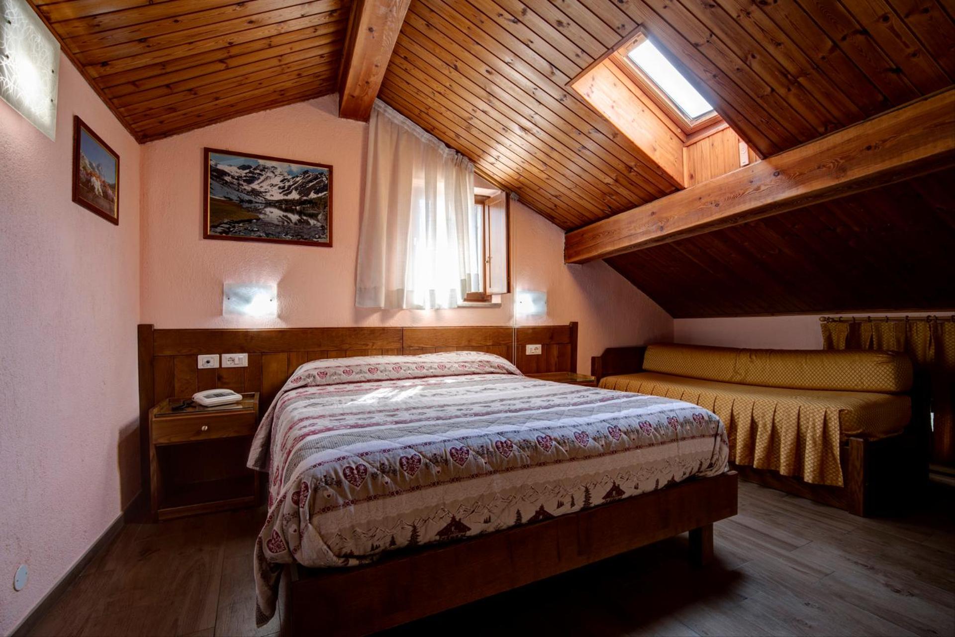 Double Room - Attic - Photo 1