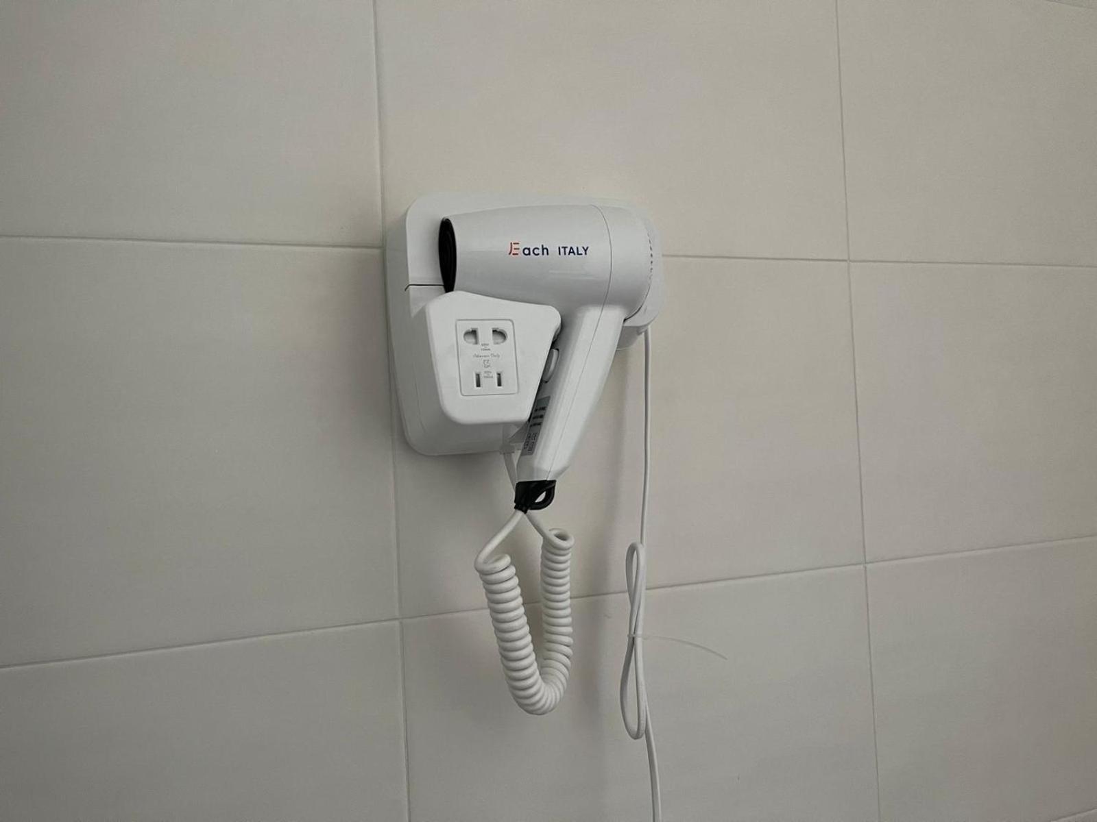 Double or Twin Room with Private External Bathroom photo 2