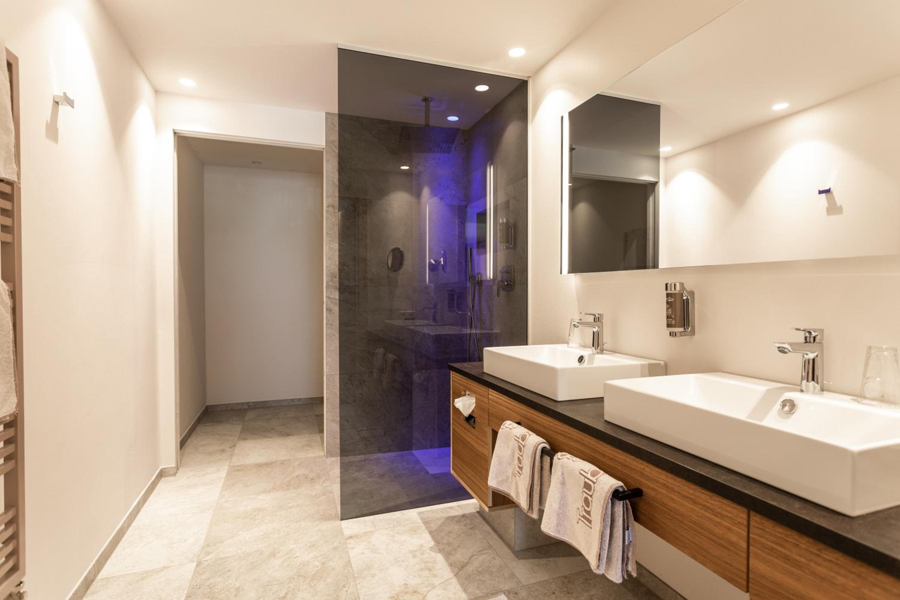 Suite photo 2