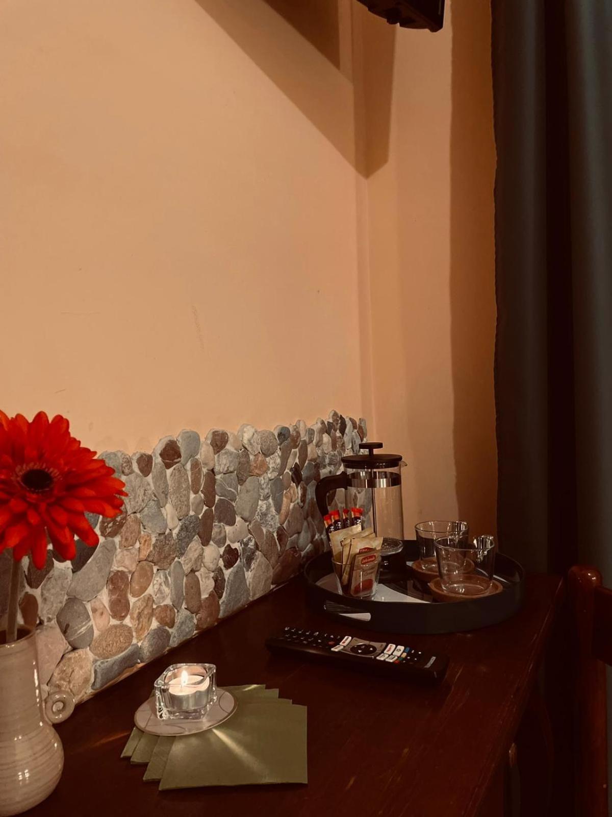 Large Double Room photo 2