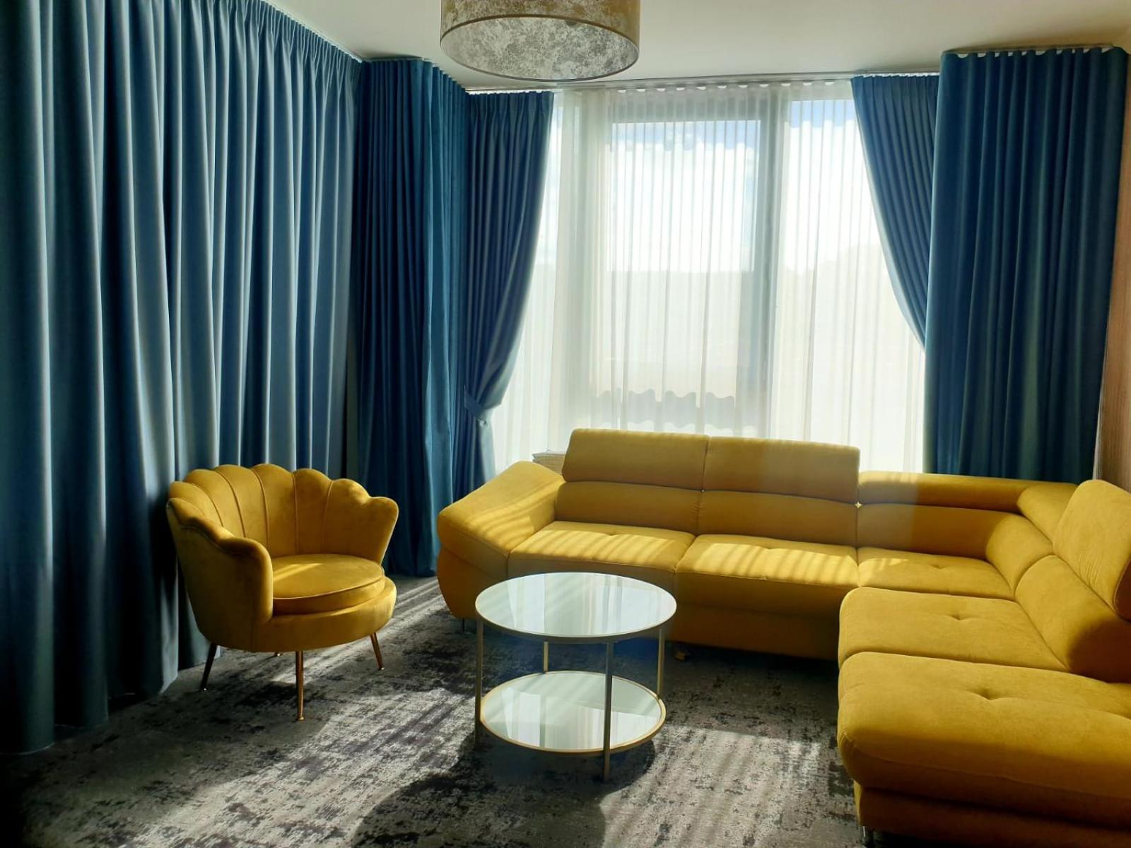 One-Bedroom Apartment - Photo 3