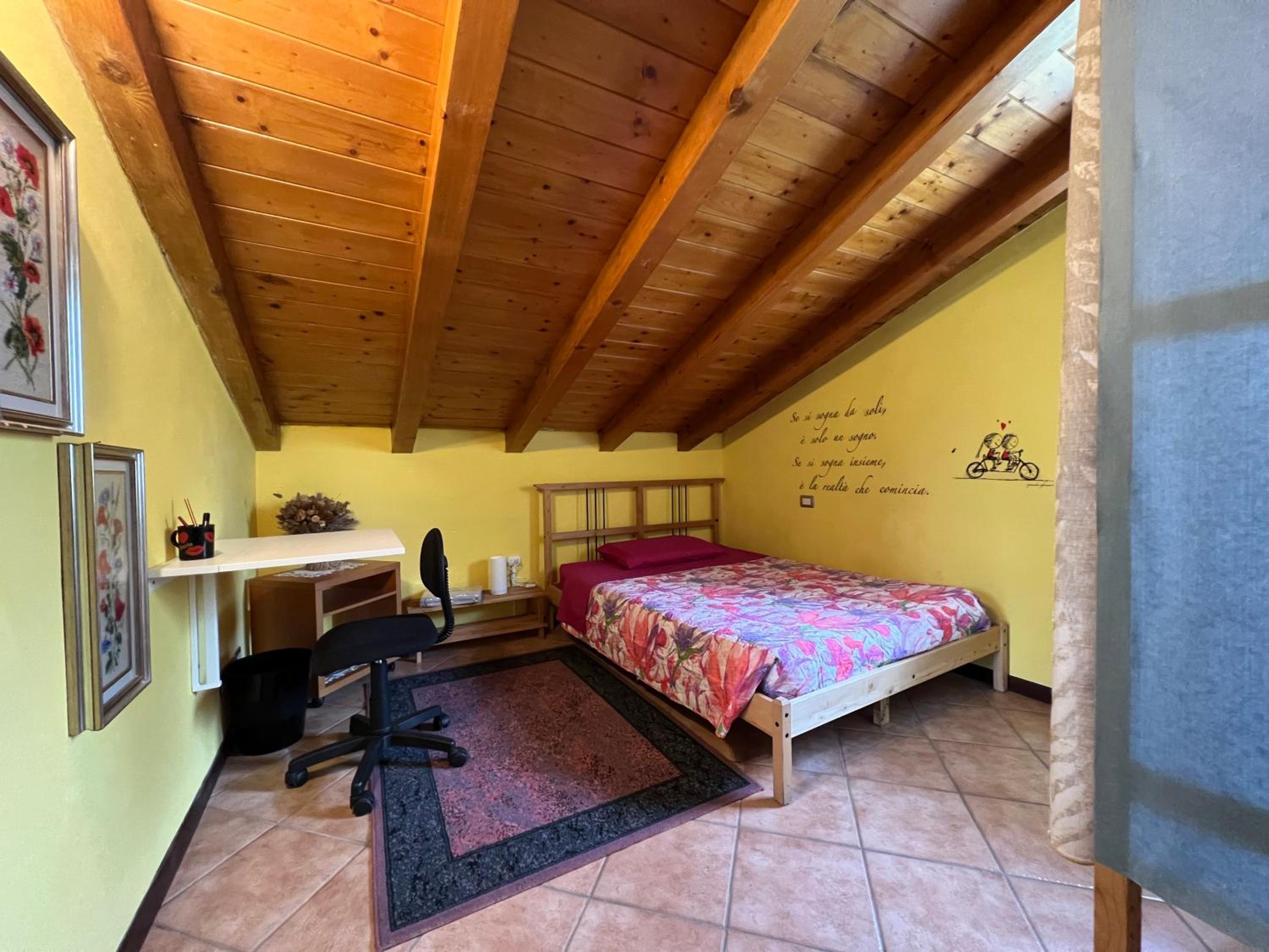 Small Double Room photo 3