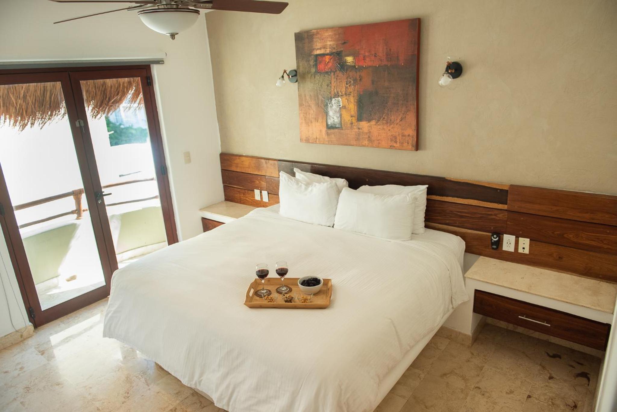 Two-Bedroom Apartment - Penthouse - Photo 6