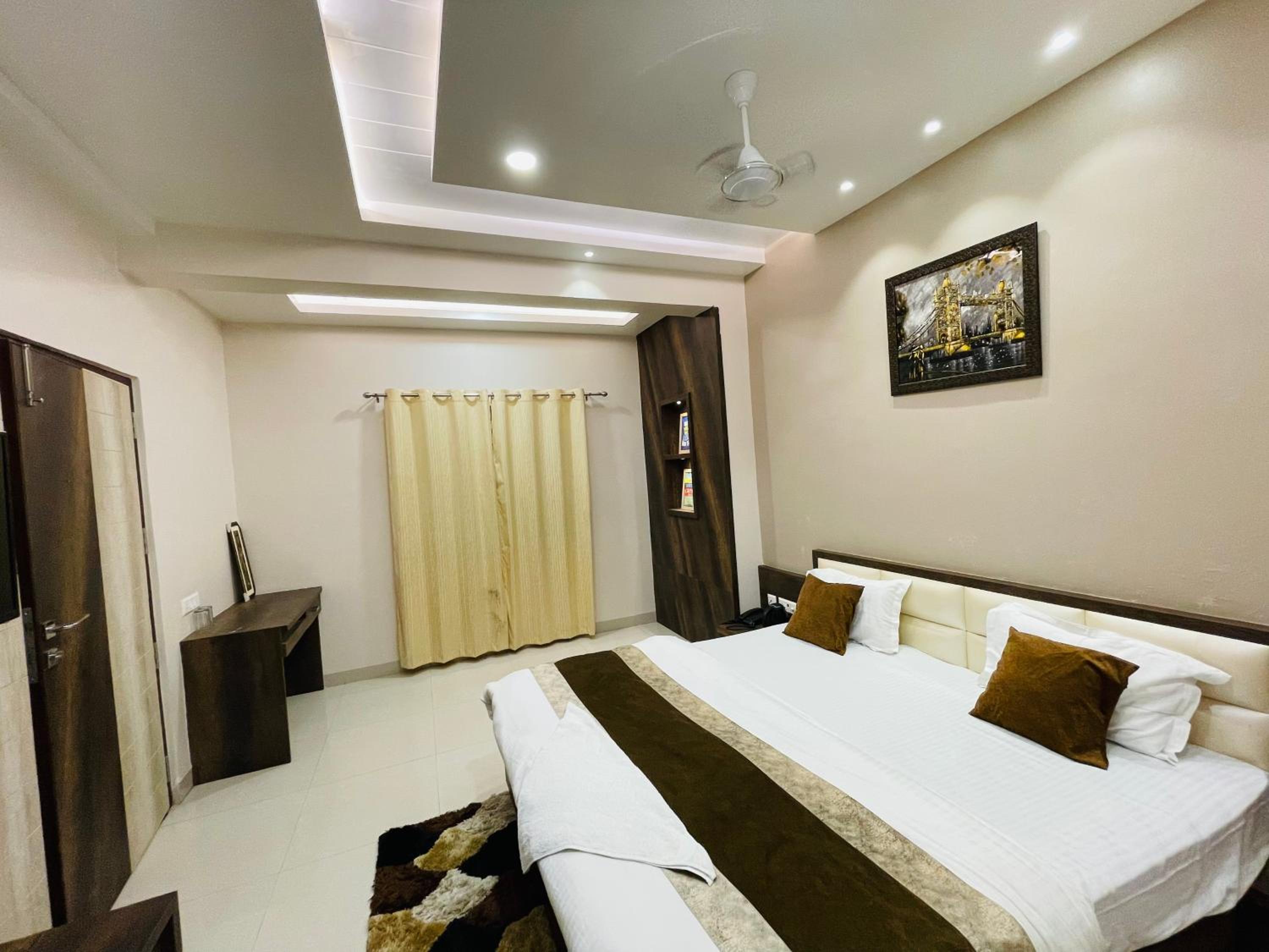 Deluxe Double Room - Photo 5