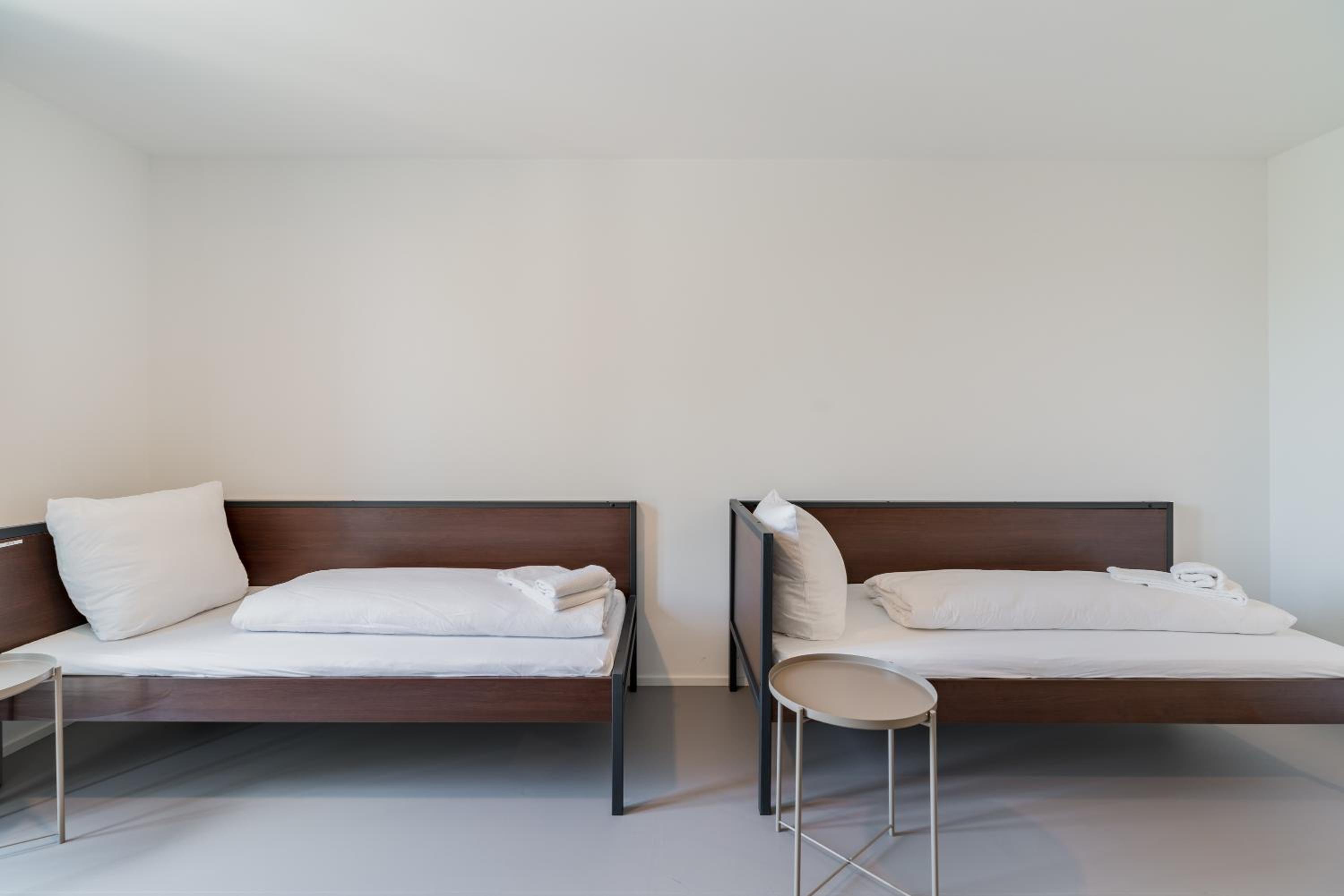 Single Bed In Dormitory Room photo 3