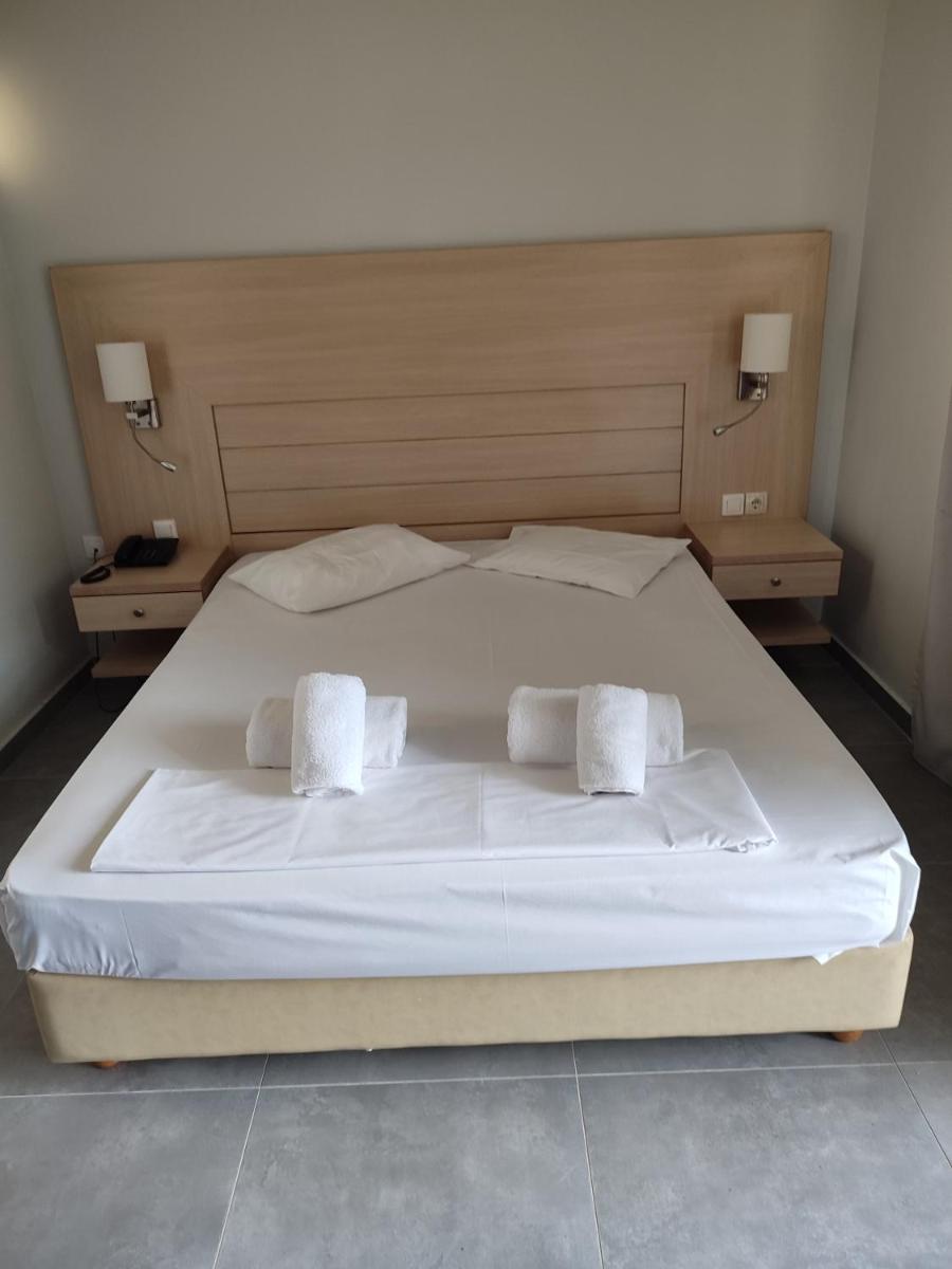 Twin Room with Terrace photo 1