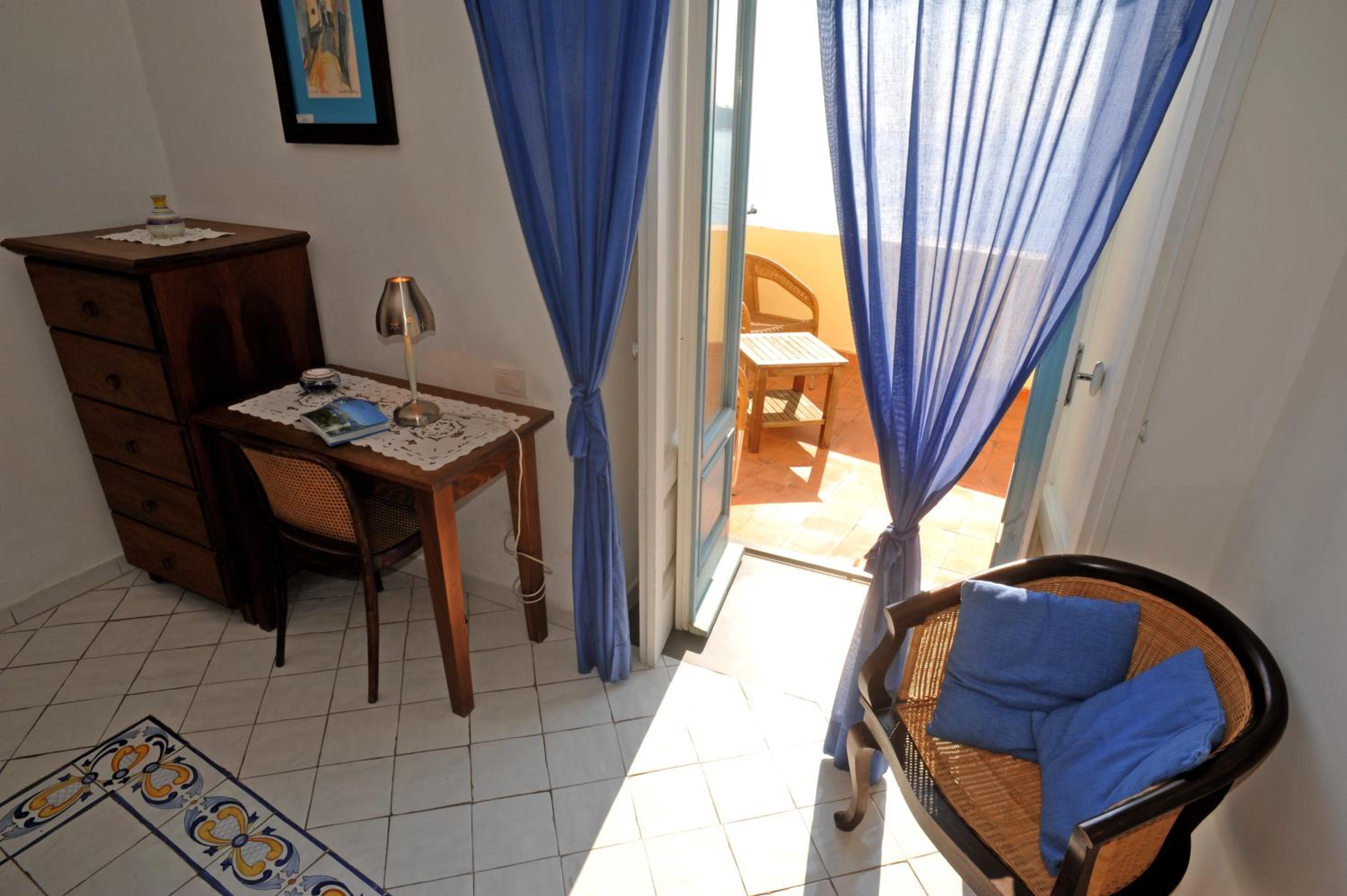 Double Room with Terrace photo 2