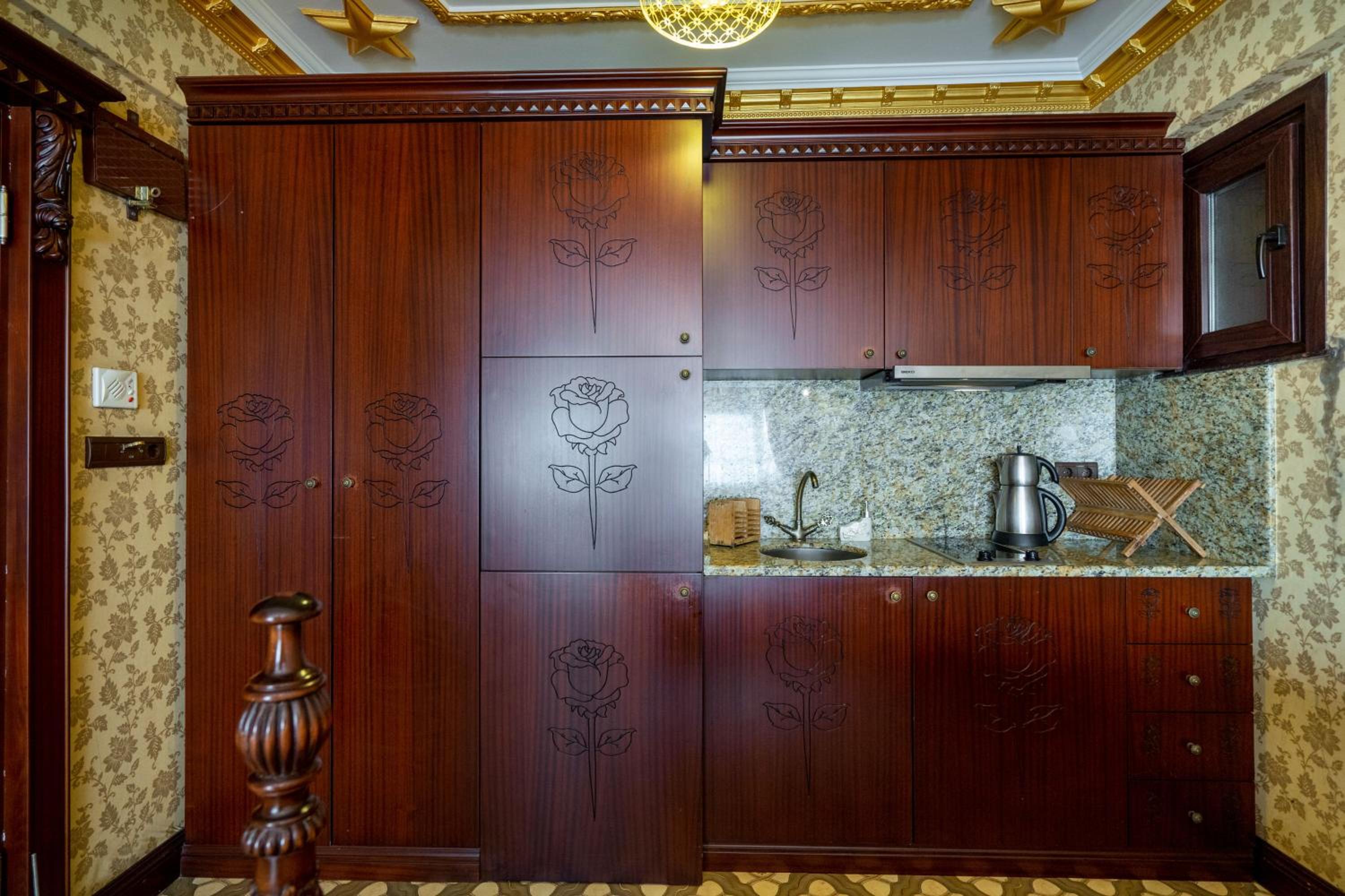 Superior Apartment