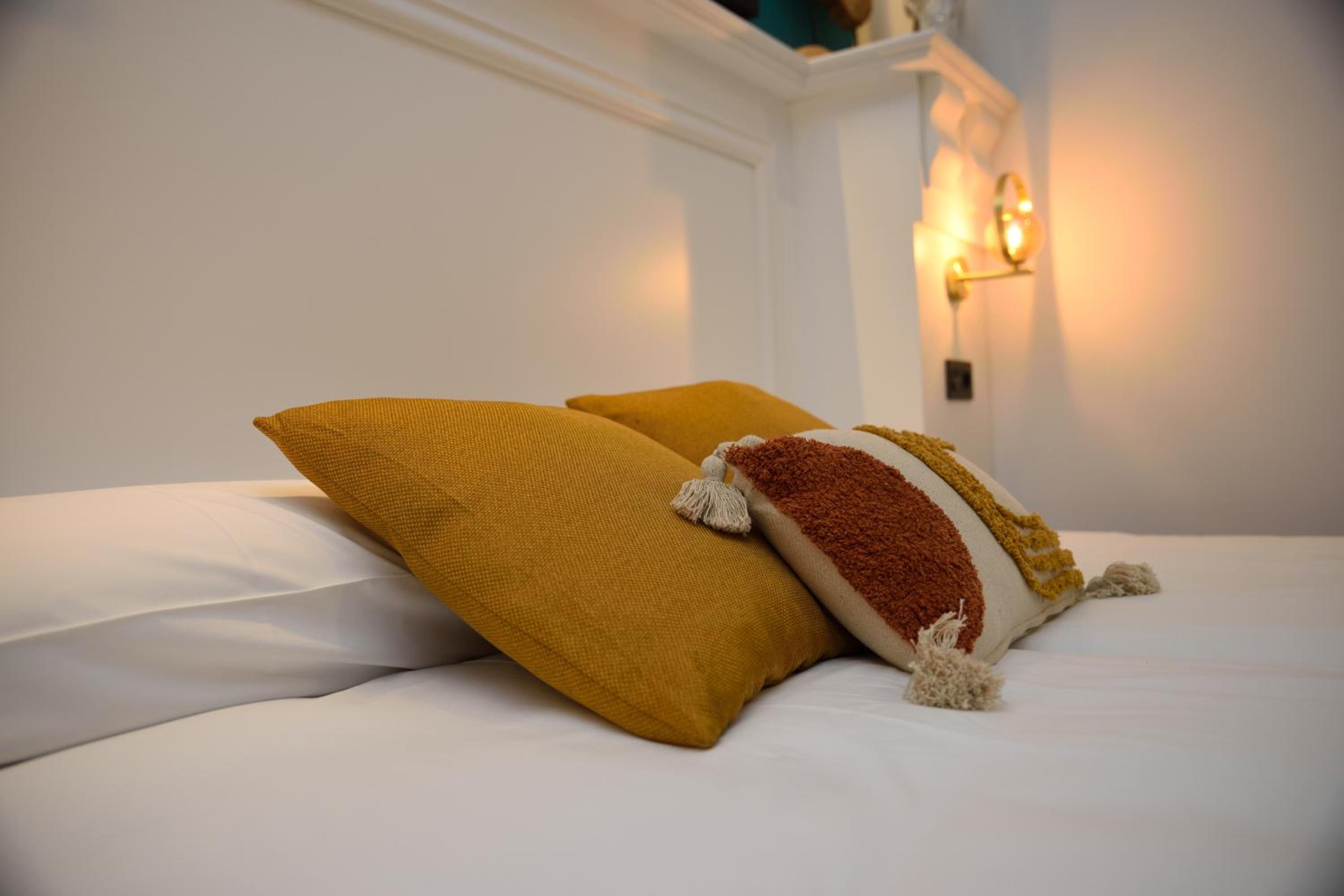 Double Room - Photo 6