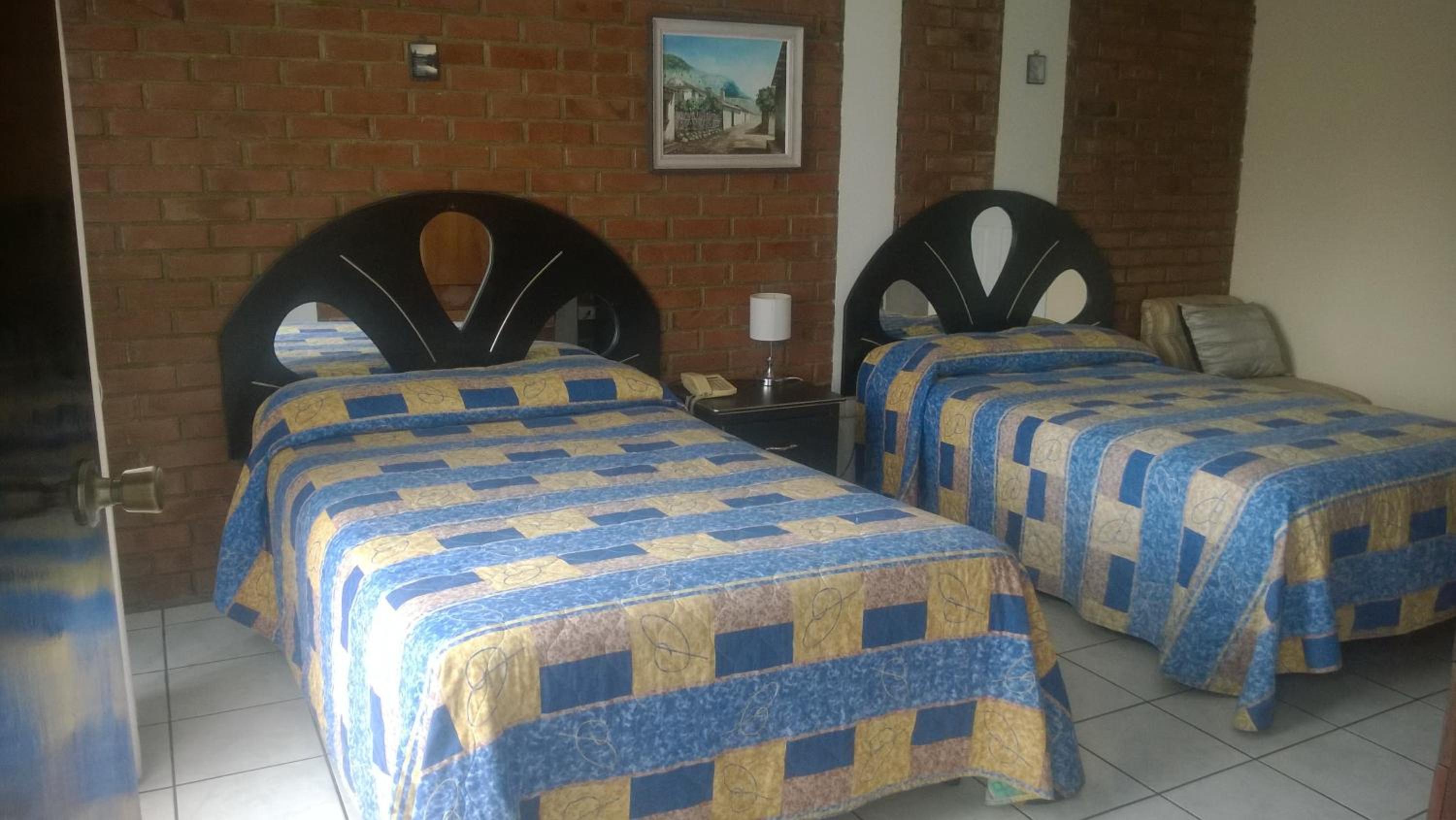 Double Room with Private Bathroom photo 3
