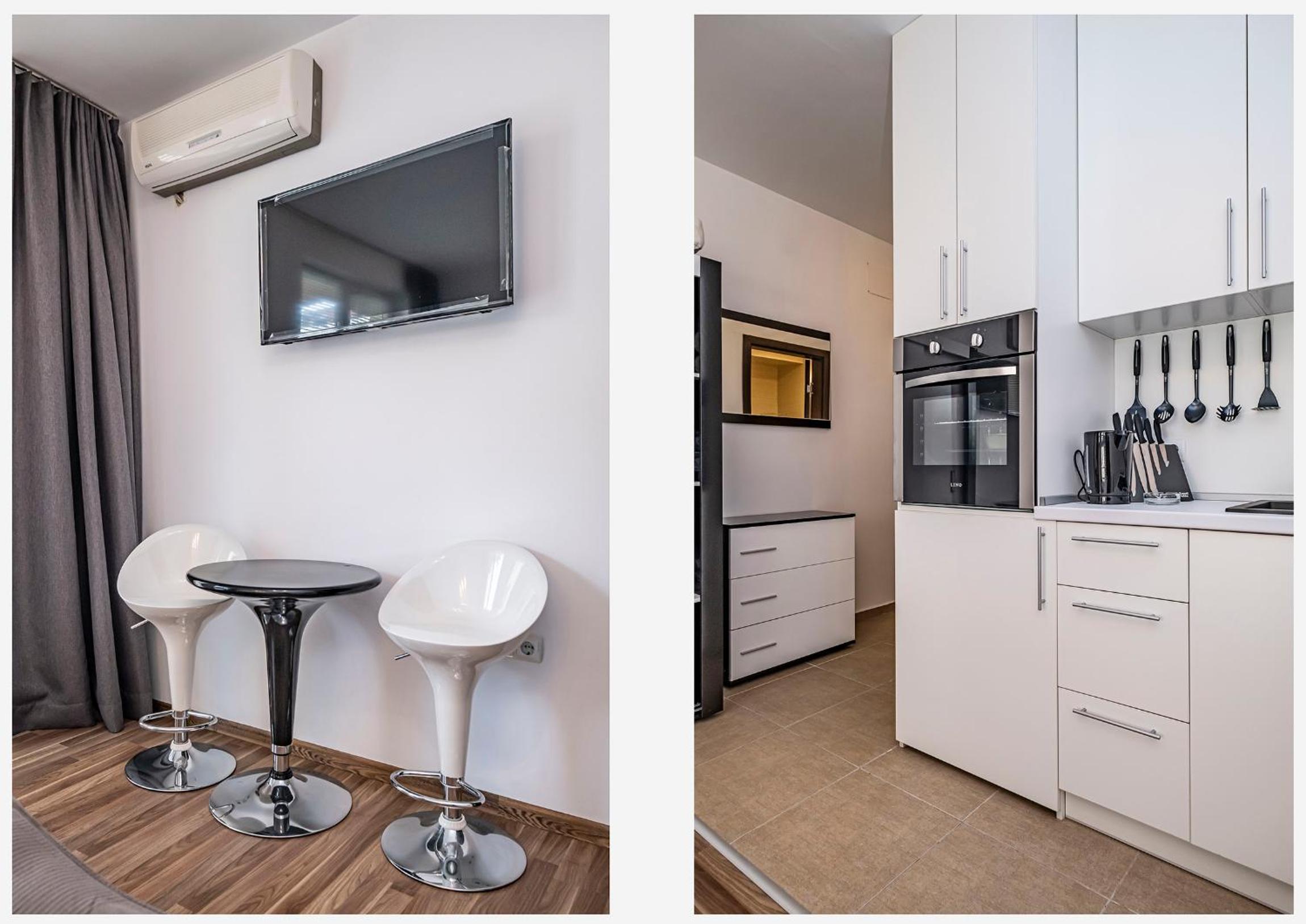 One-Bedroom Apartment - Photo 11