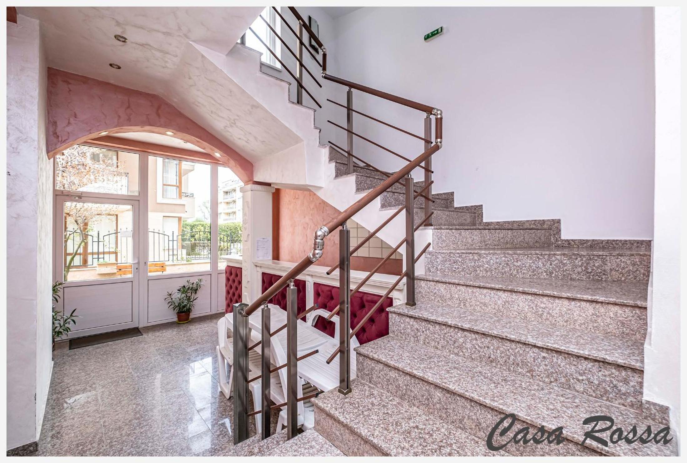 One-Bedroom Apartment - Photo 17