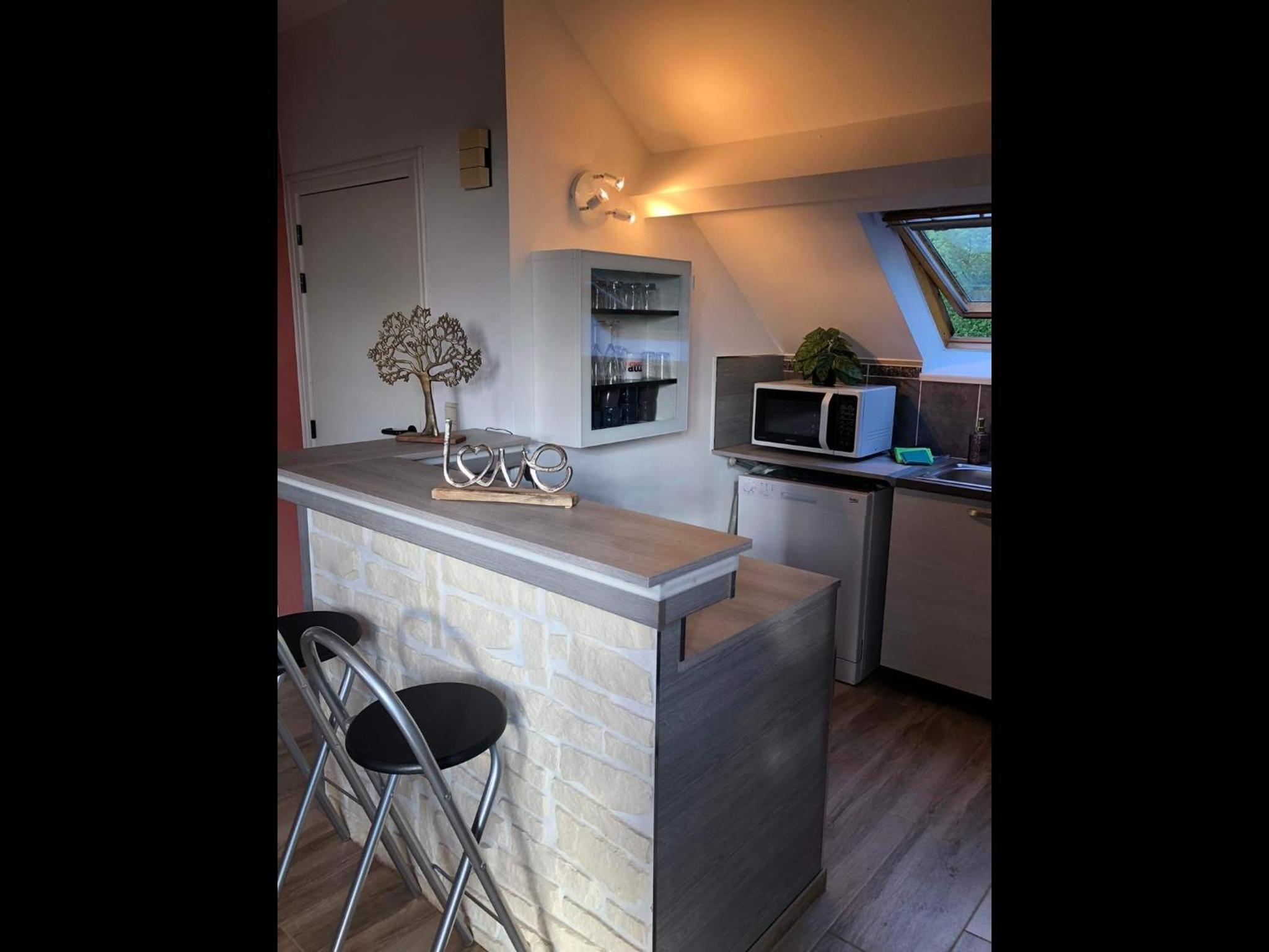Two-Bedroom Apartment - Photo 30