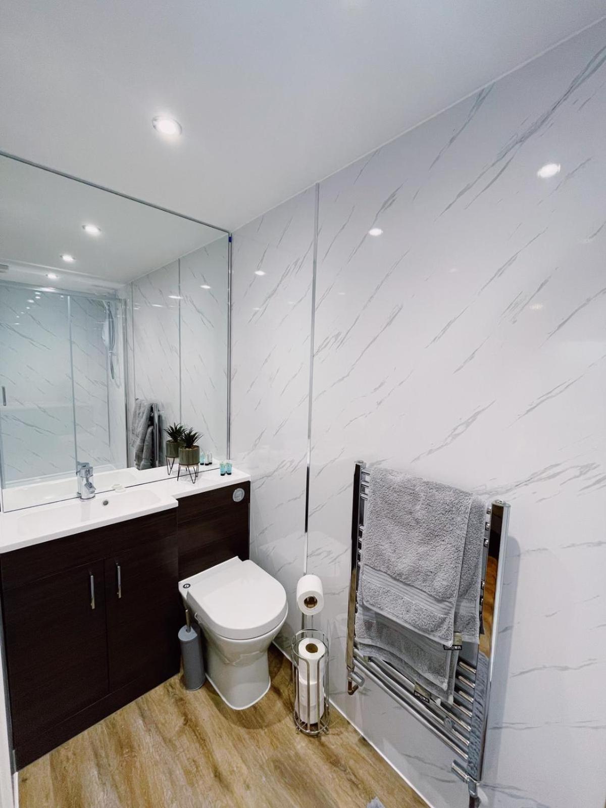 Two-Bedroom Apartment - Photo 10