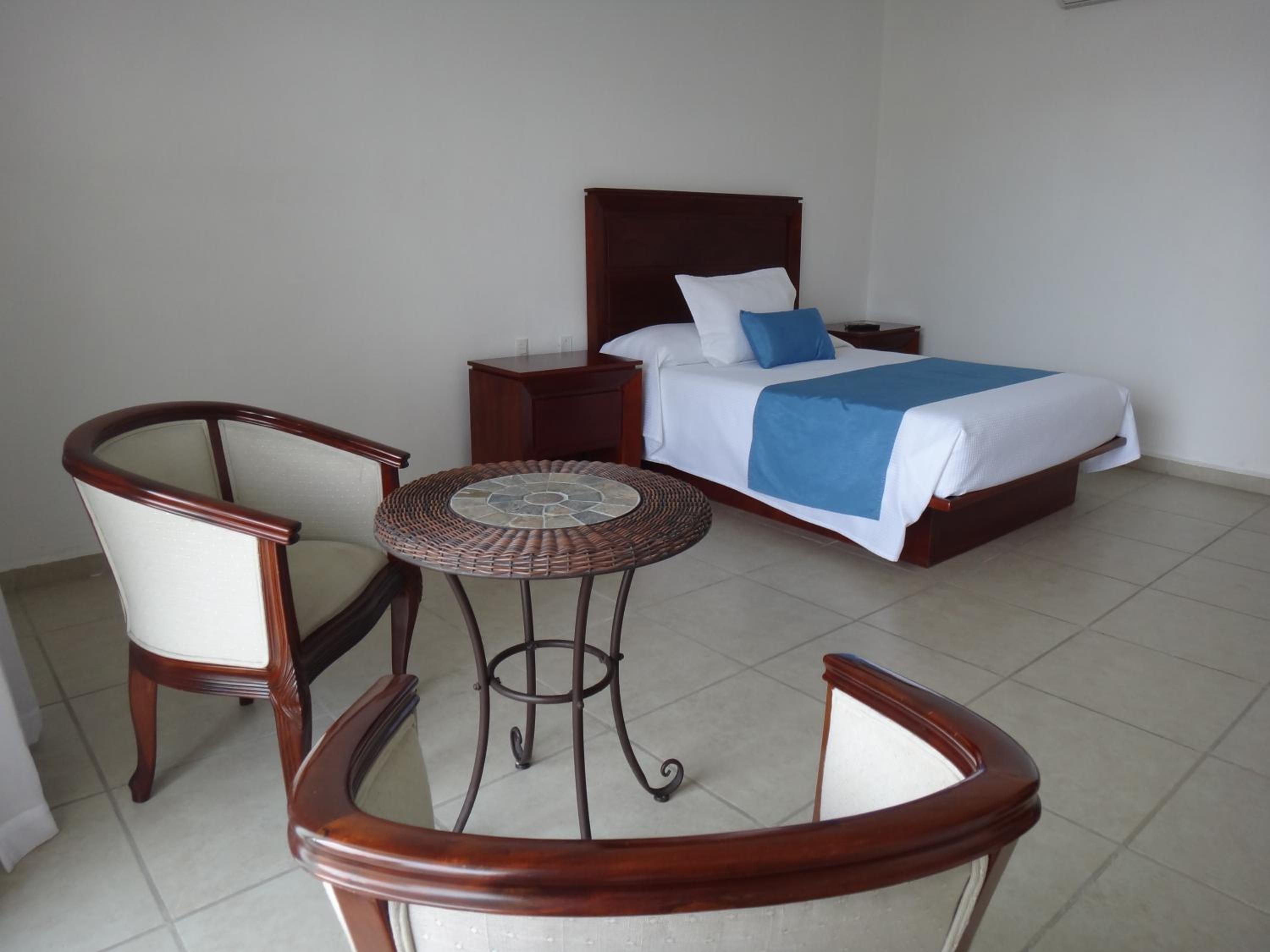 Suite with Balcony photo 2