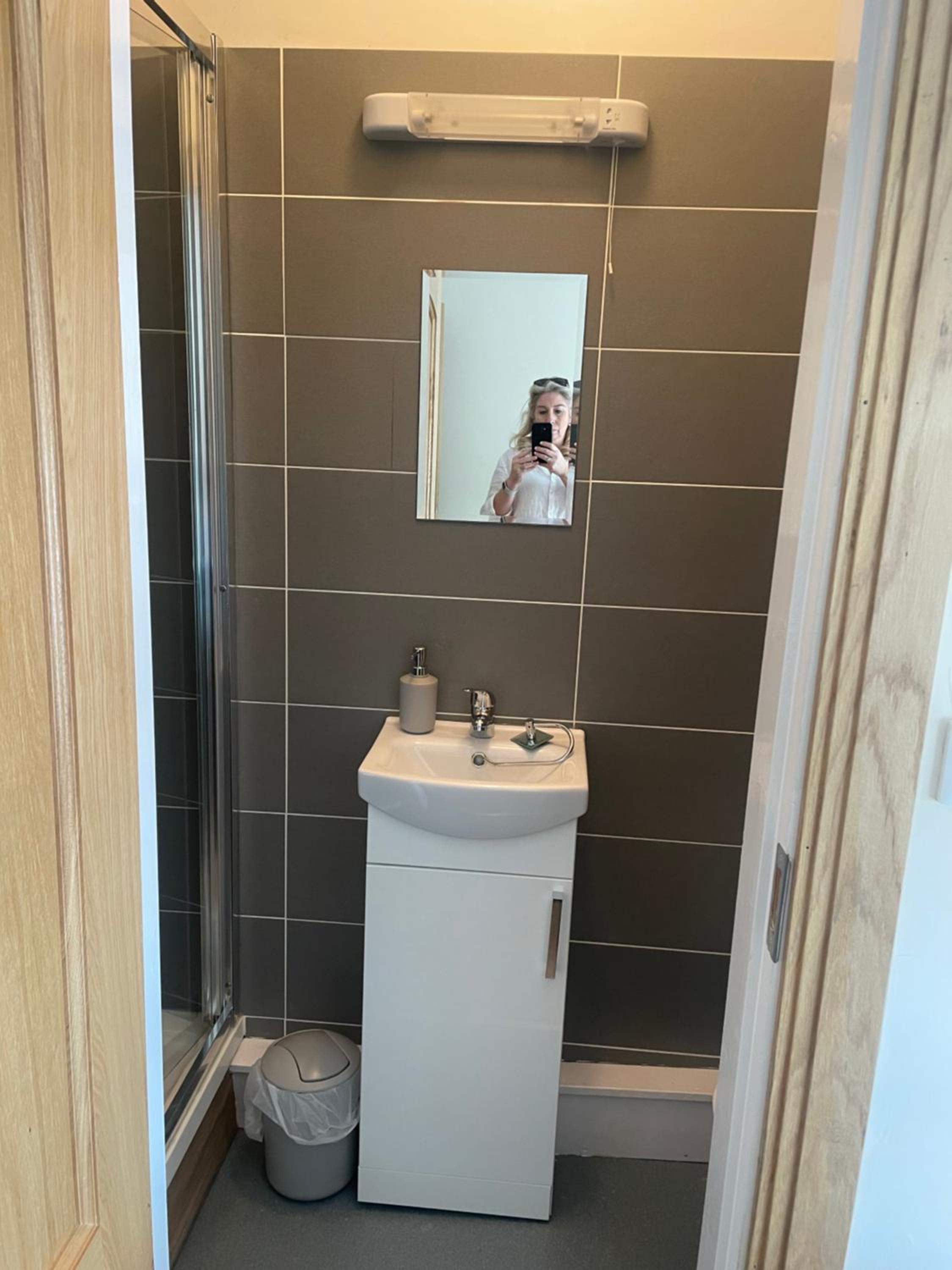 Budget Double Room photo 2