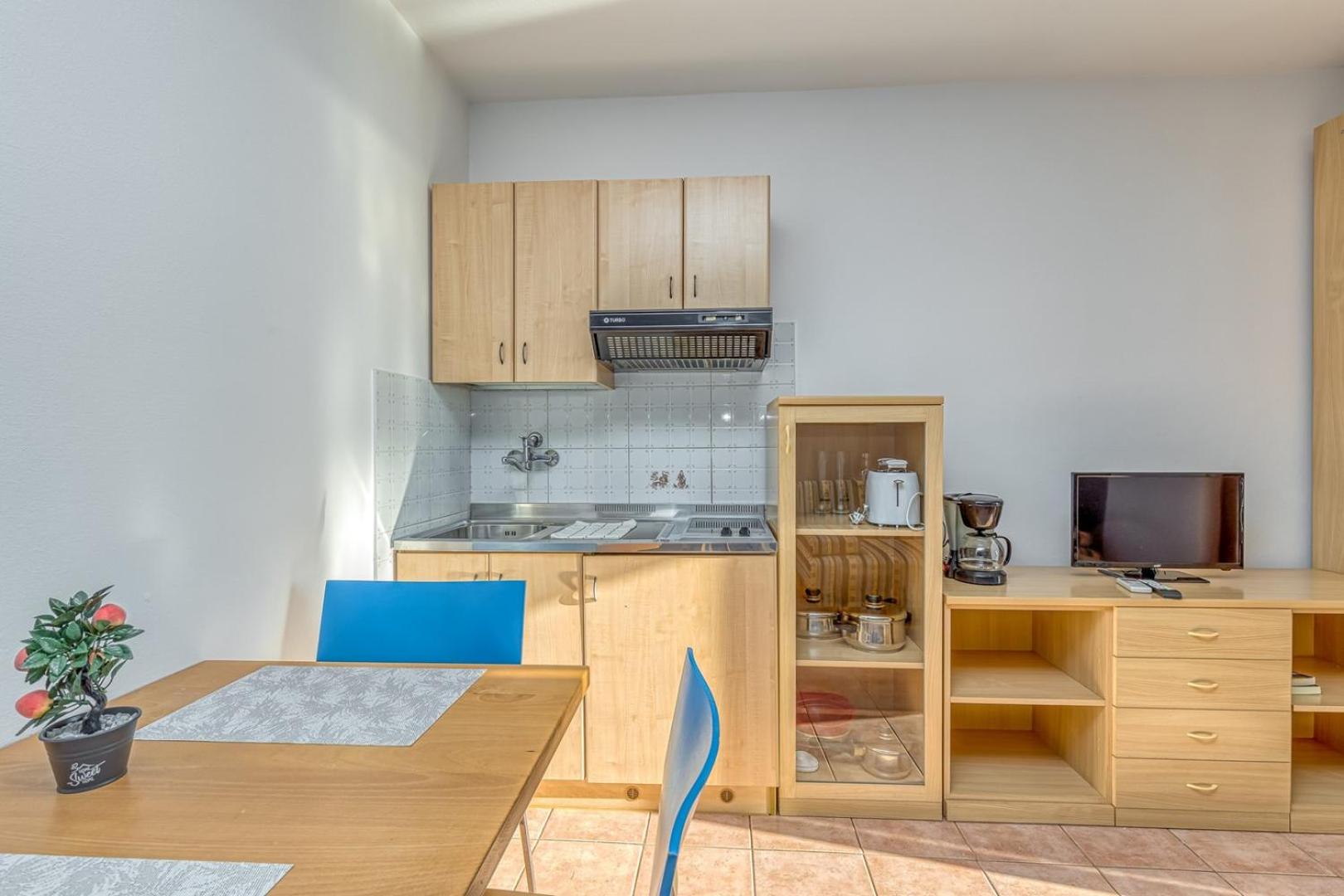 Standard Apartment - Photo 7