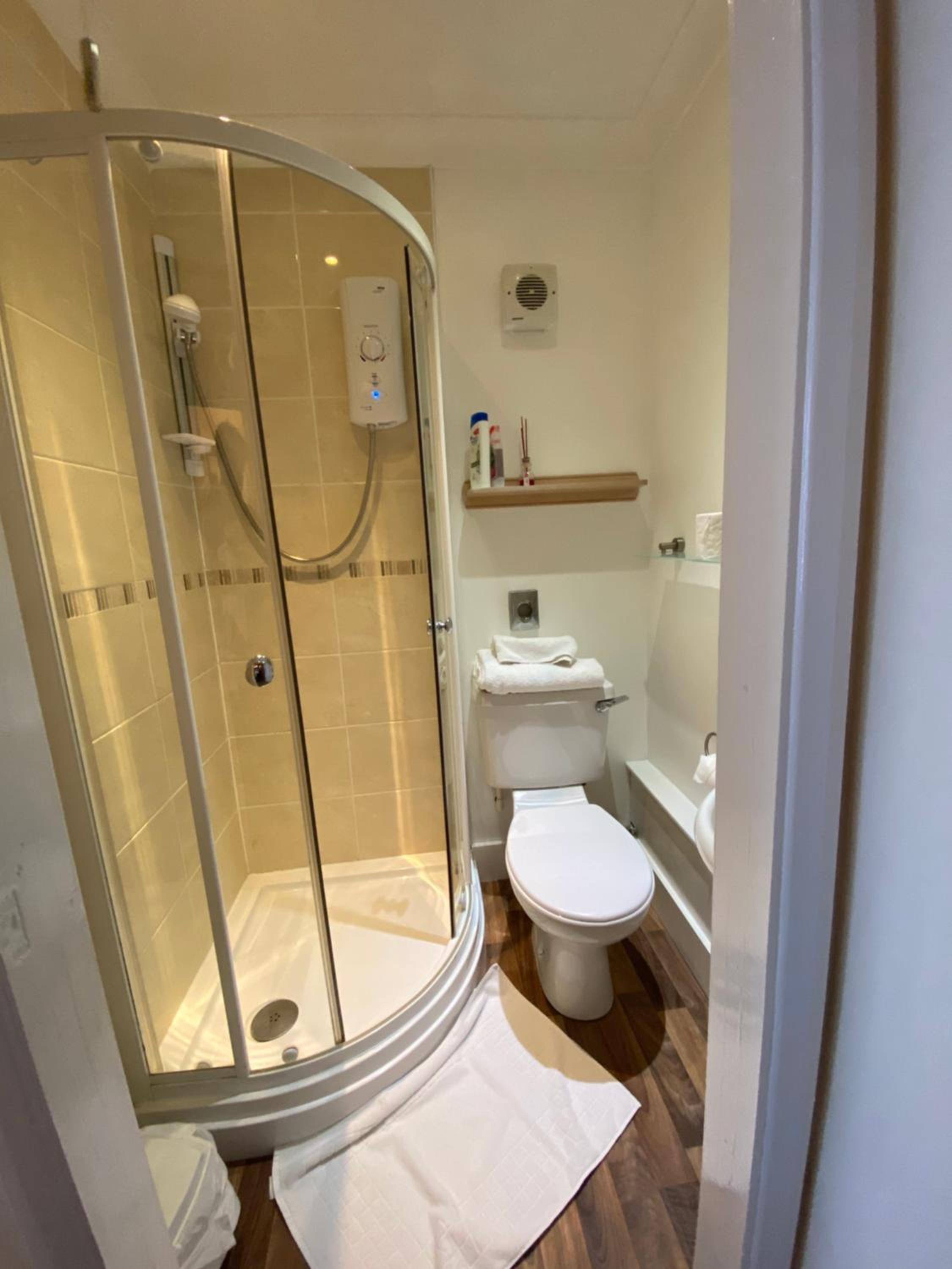 Single Room photo 3