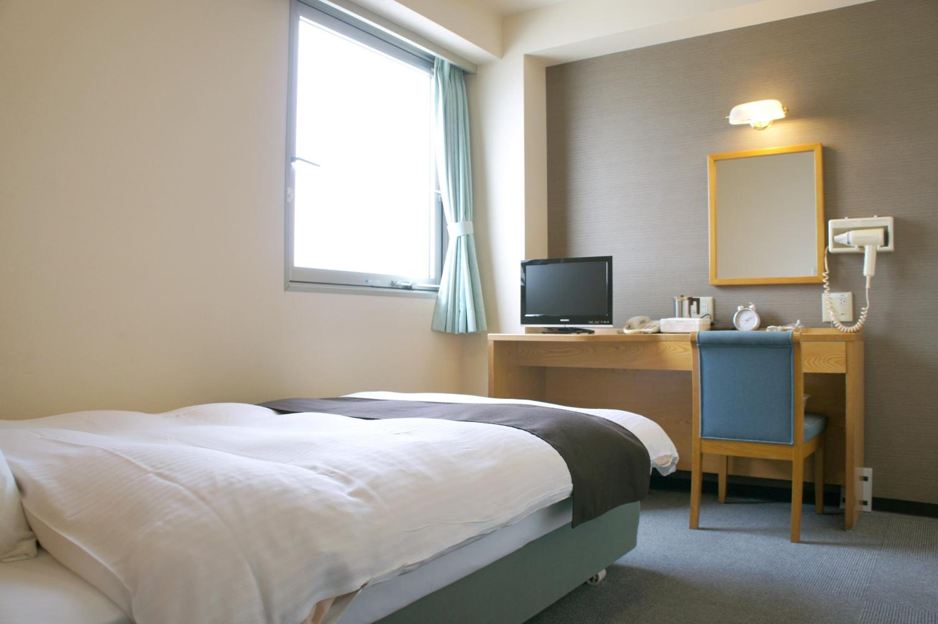Standard Single Room - Non-Smoking