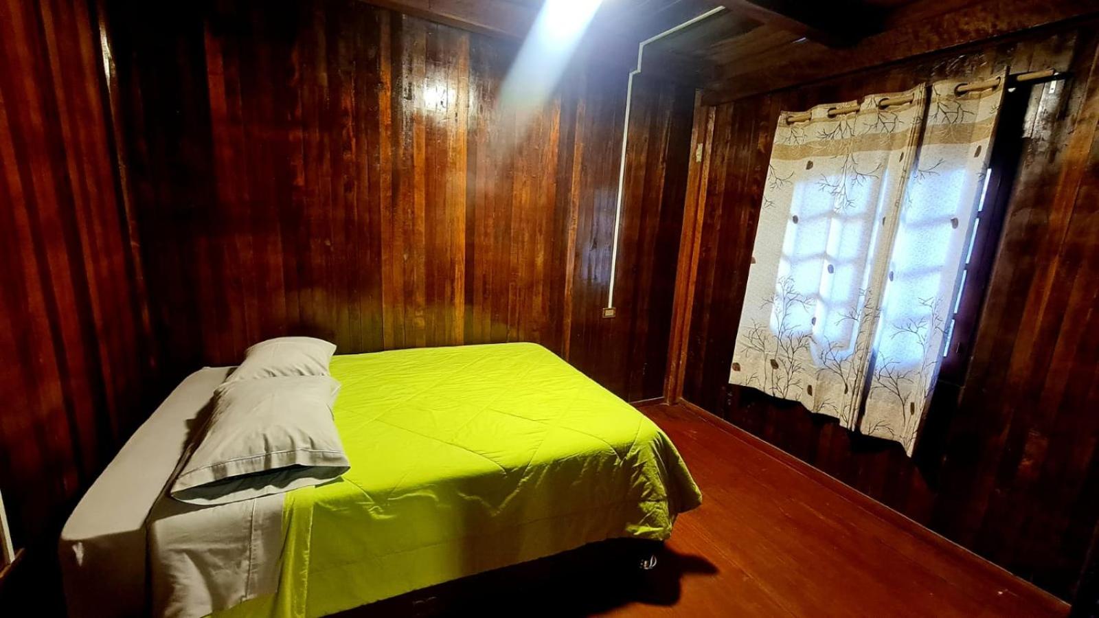 Three-Bedroom Cottage photo 1