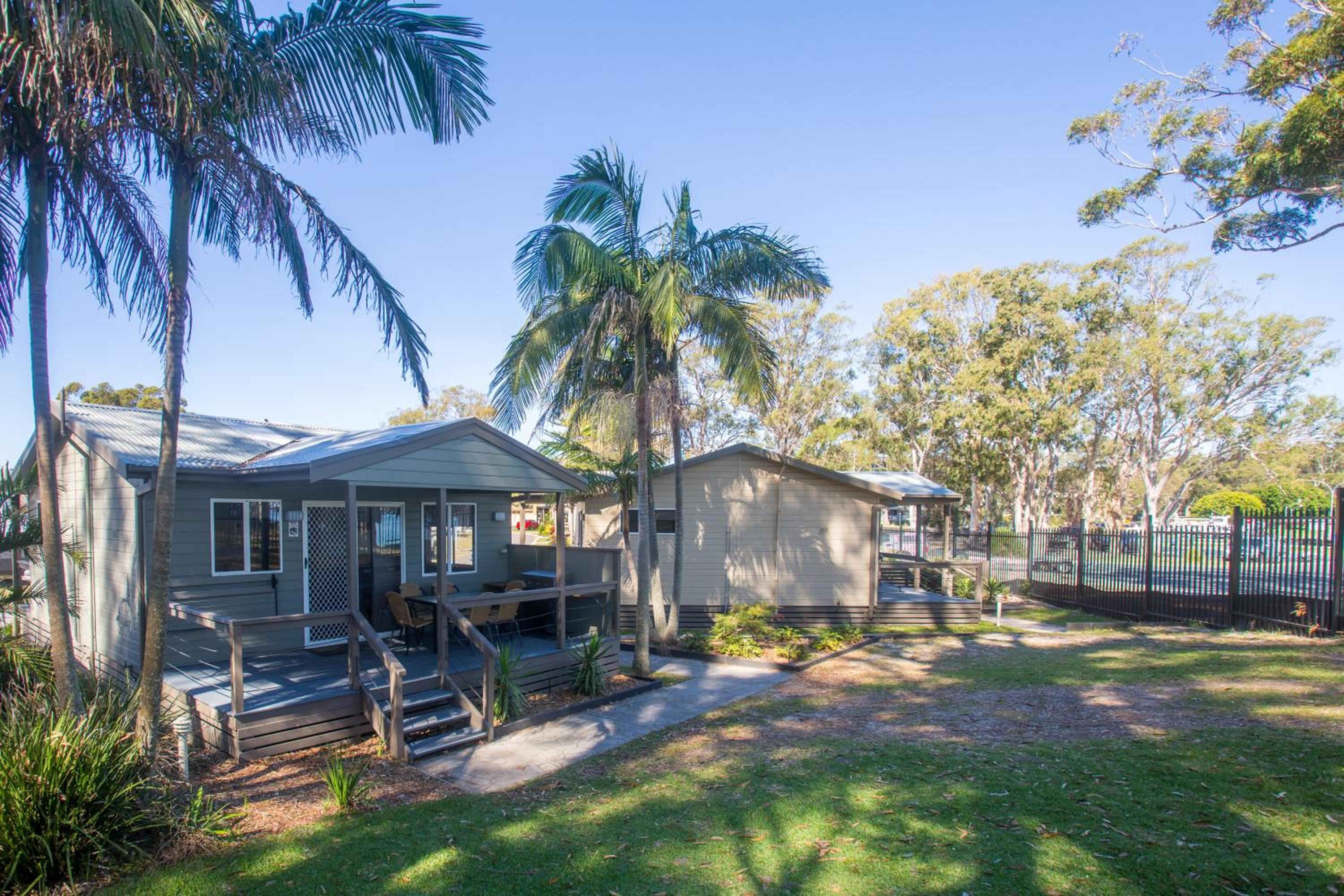 Standard Two-Bedroom Villa with Waterview photo 2