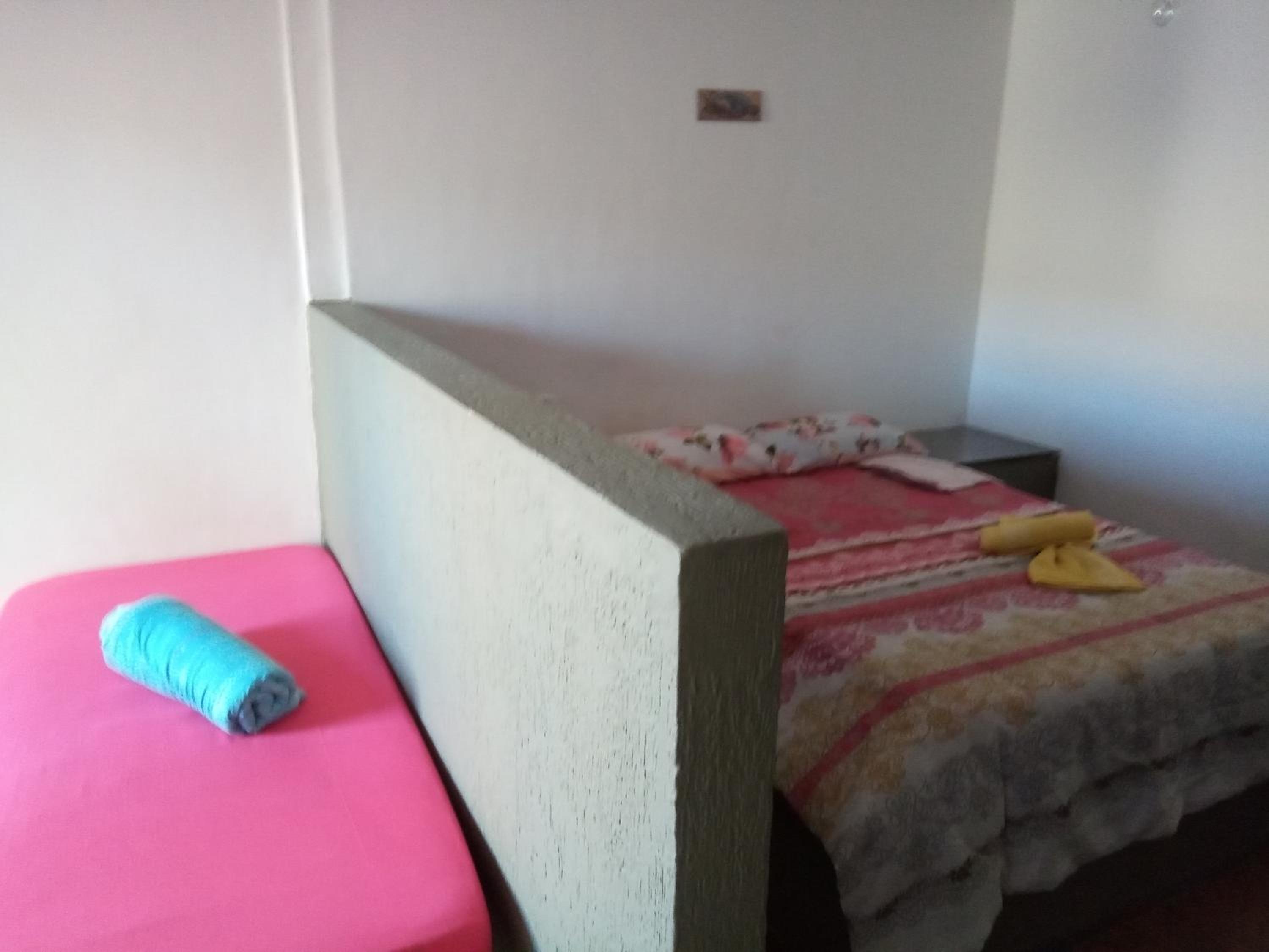 Quadruple Room - Photo 8