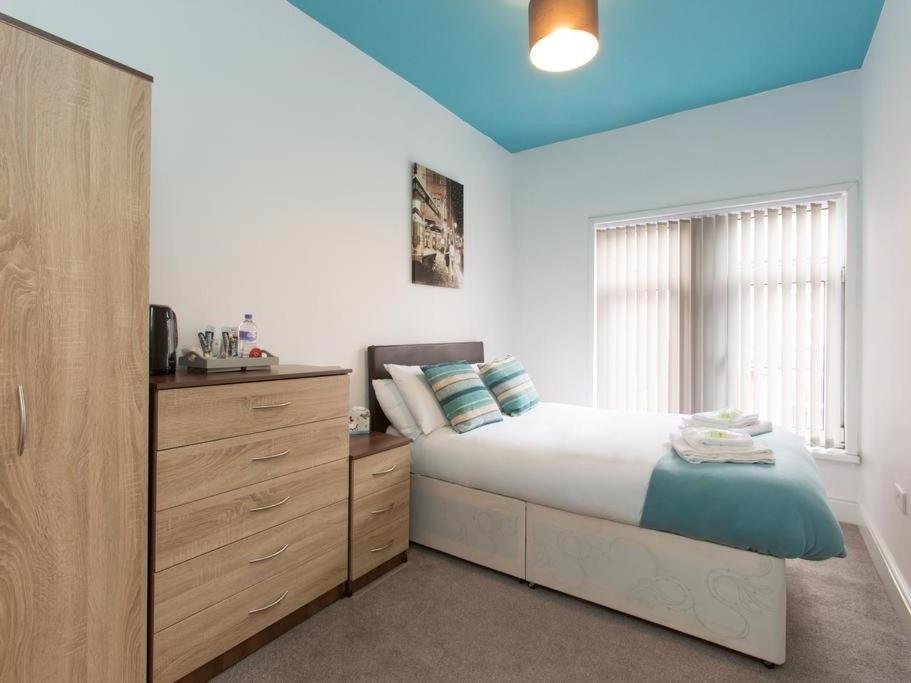 Double Room with Shared Bathroom photo 1