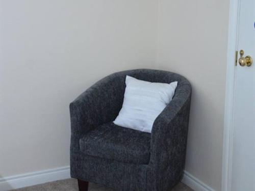 Triple Room with Bath photo 3