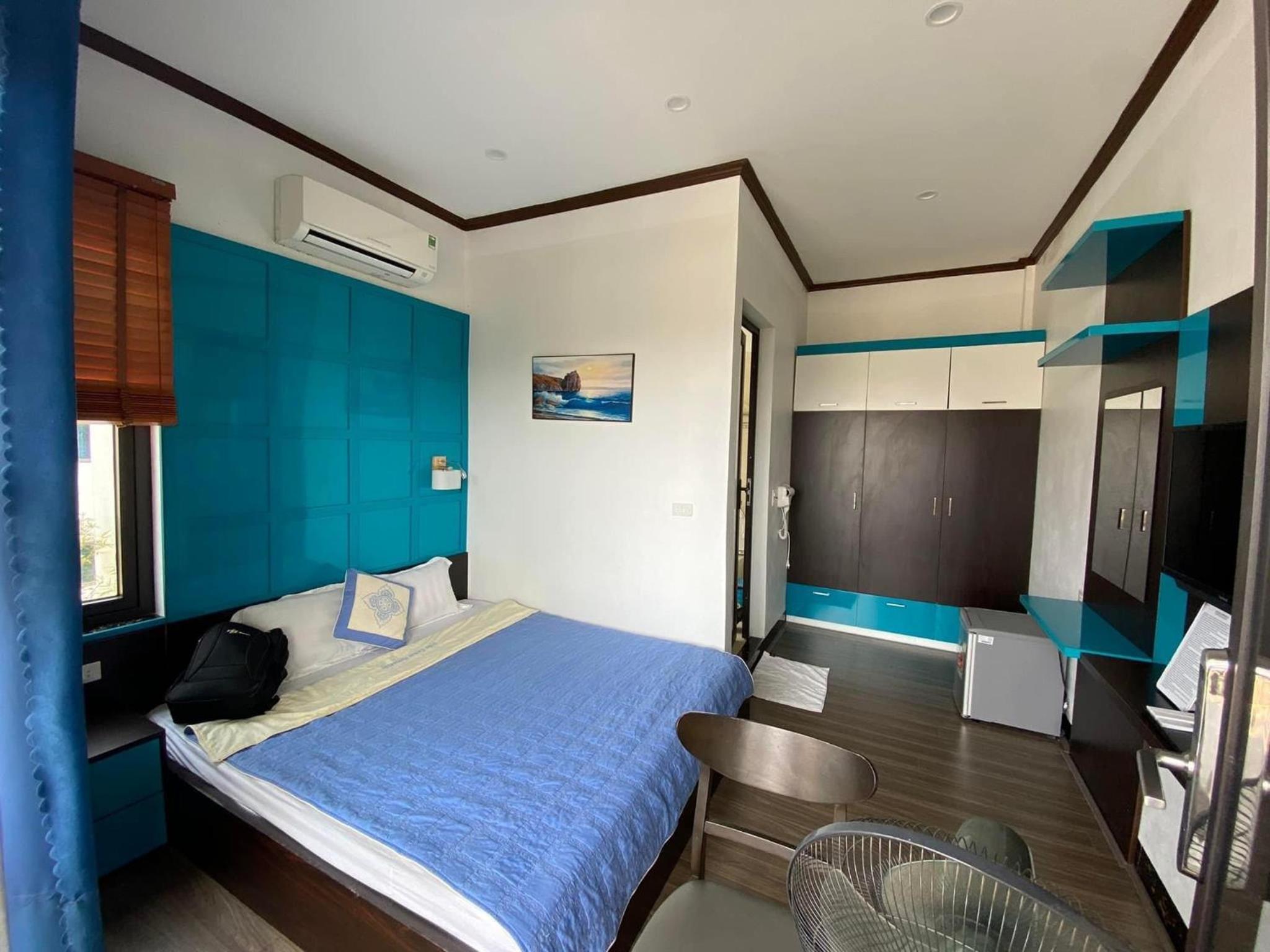 Deluxe Room (2 Adults + 1 Child) photo 1